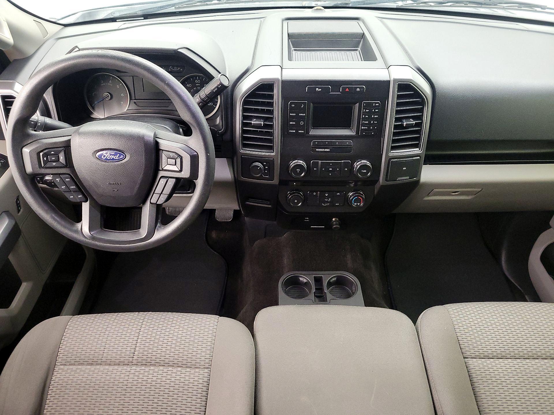 Thumbnail: 2017 Ford F-150 - 9