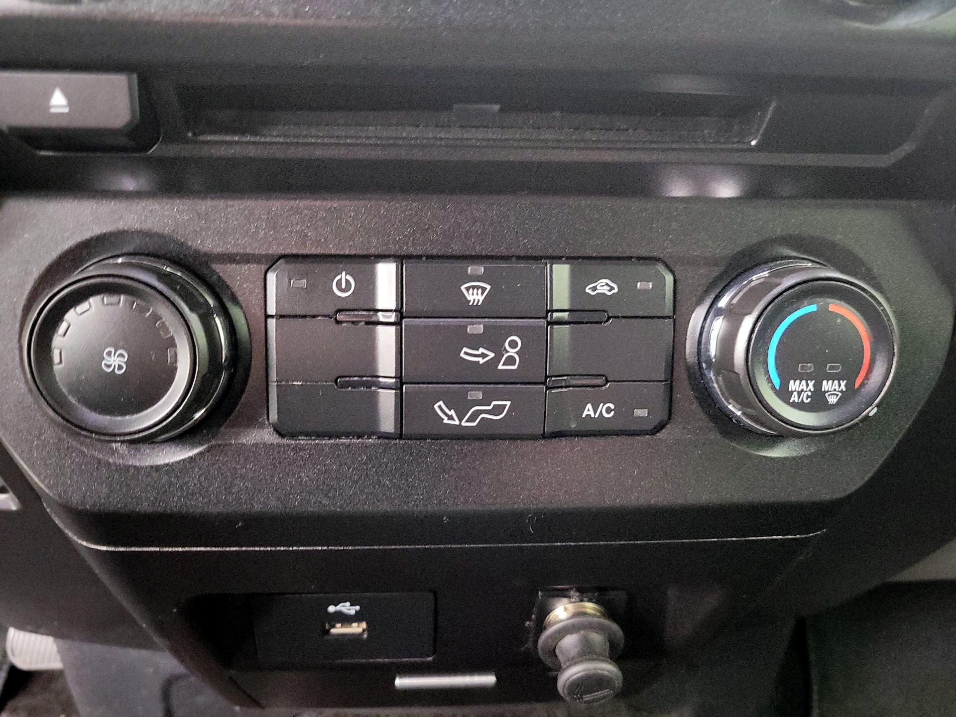 Thumbnail: 2017 Ford F-150 - 15