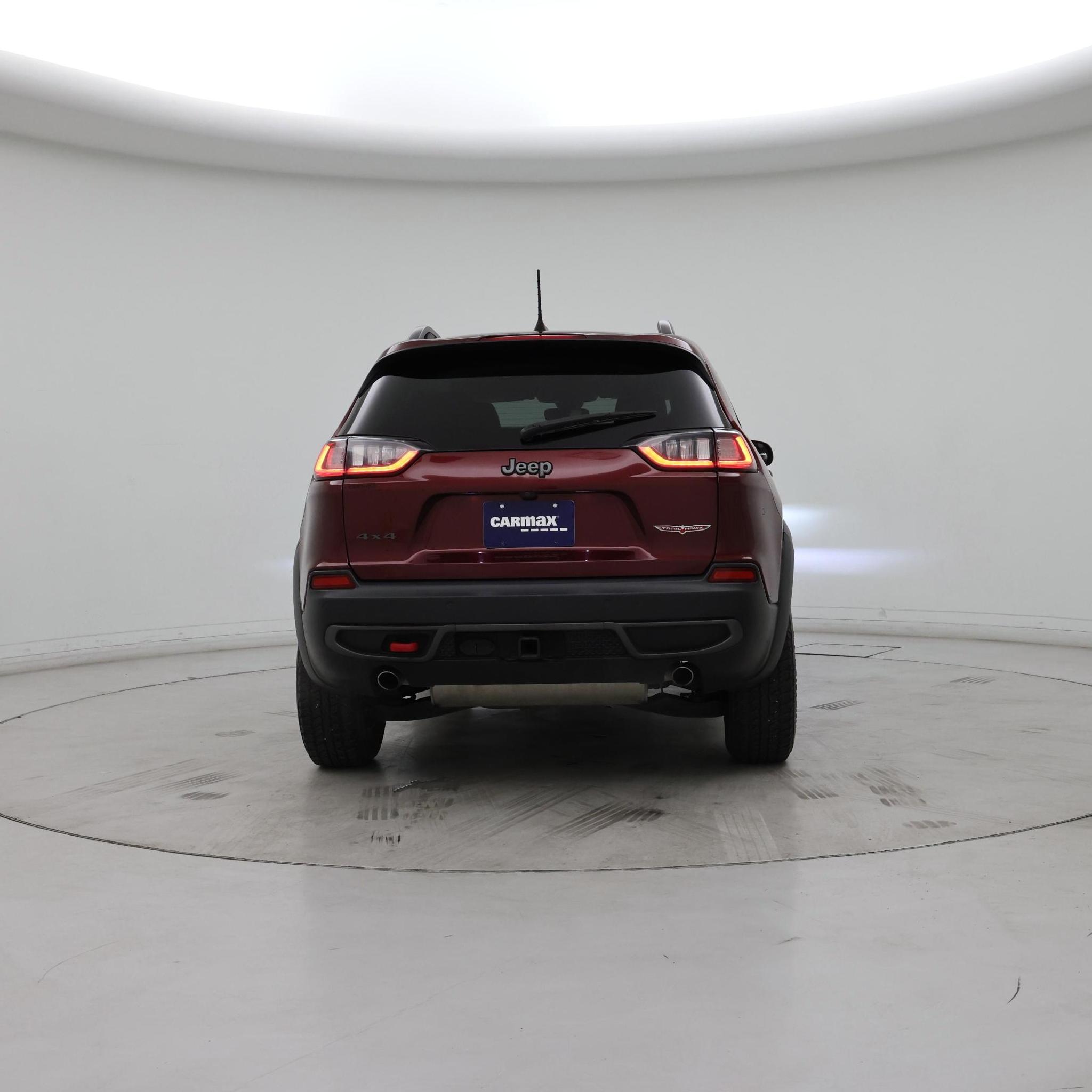 Thumbnail: 2019 Jeep Cherokee - 6