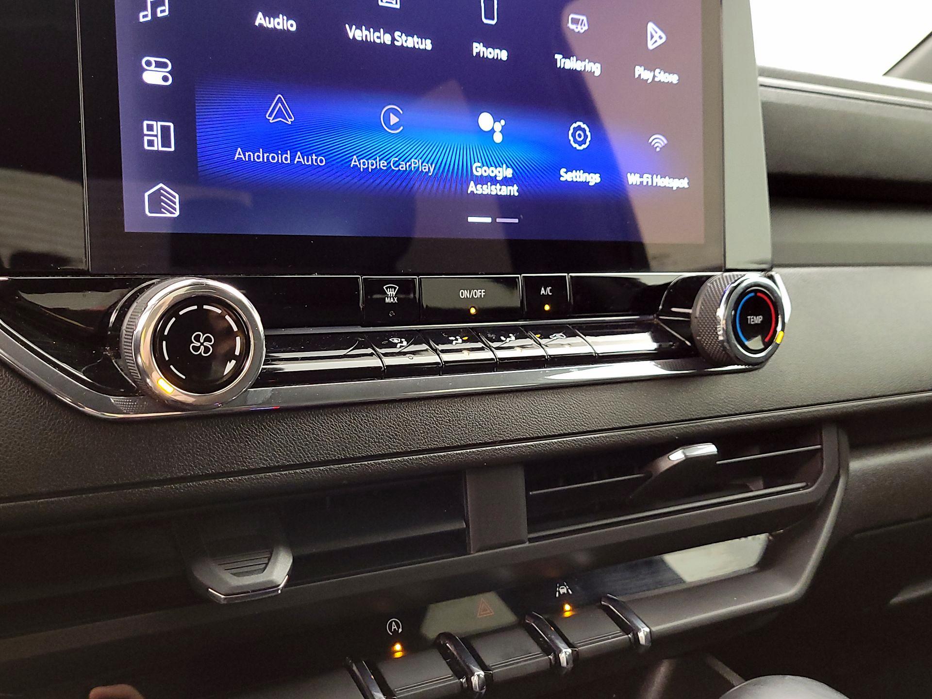 Thumbnail: 2023 Chevrolet Colorado - 15