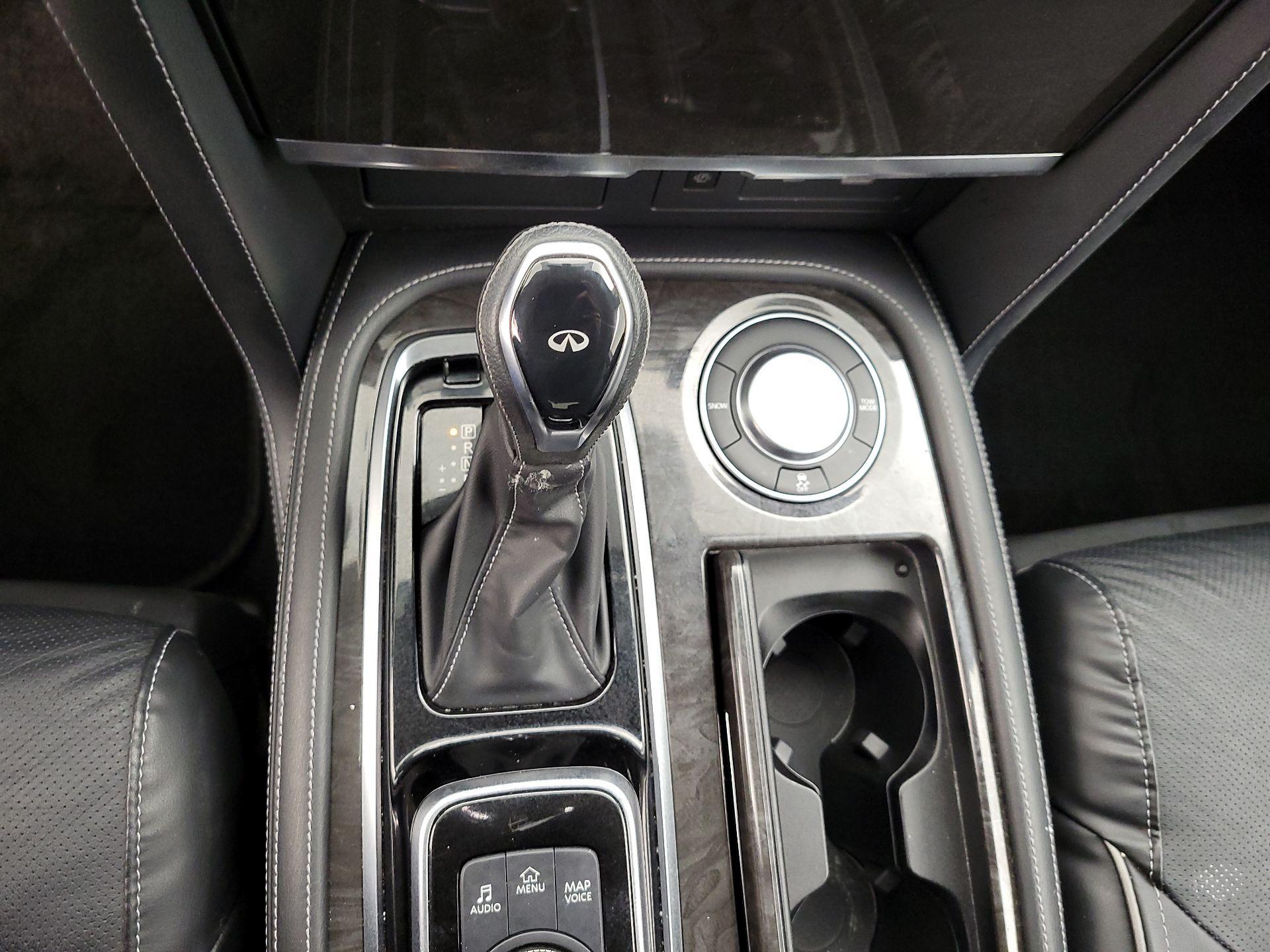 Thumbnail: 2024 INFINITI QX80 - 18