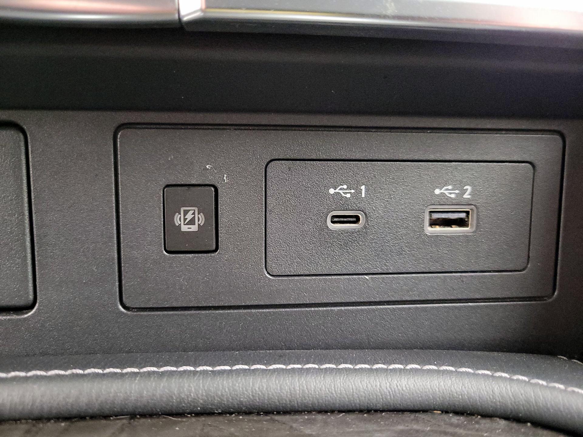 Thumbnail: 2024 INFINITI QX80 - 19