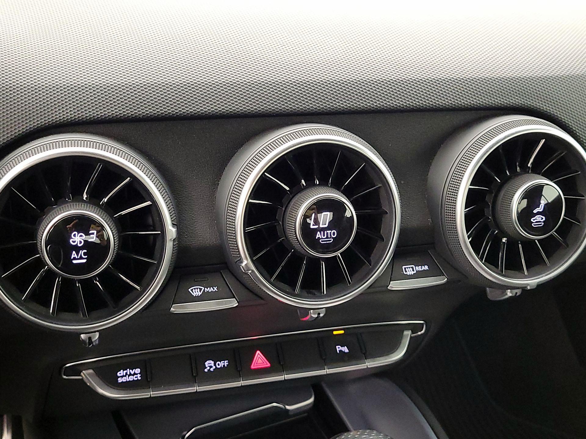 Thumbnail: 2018 Audi TT - 16