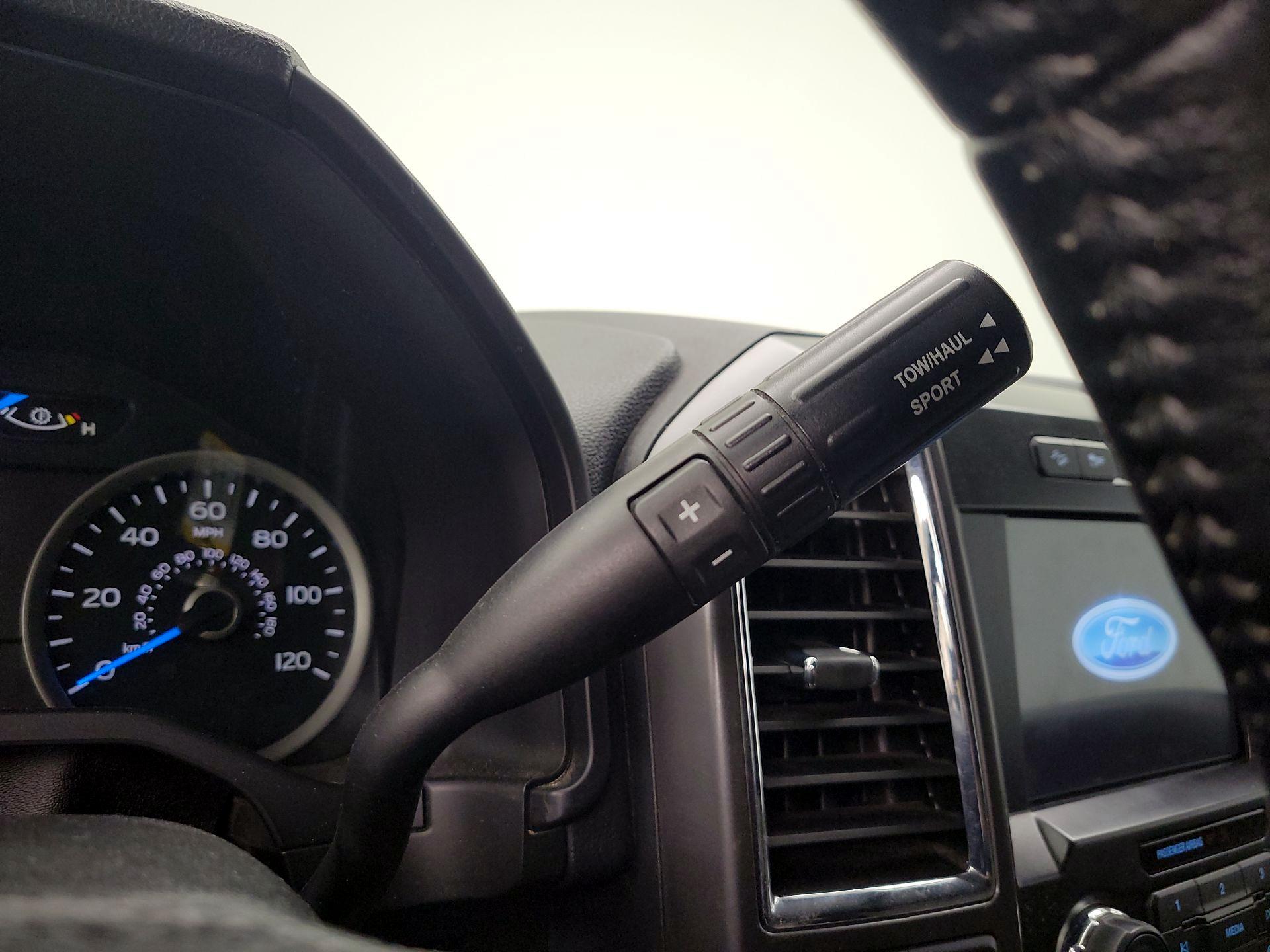 Thumbnail: 2016 Ford F-150 - 17