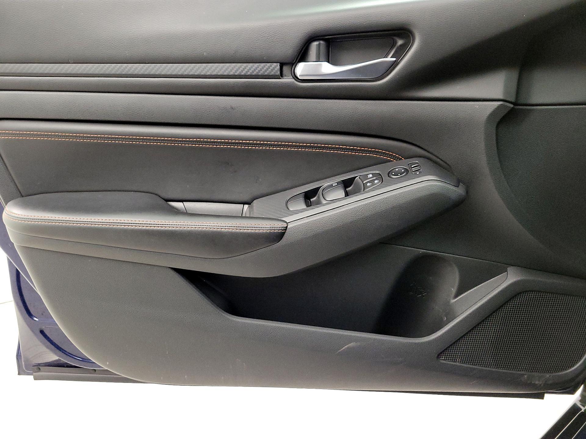 Thumbnail: 2020 Nissan Altima - 12