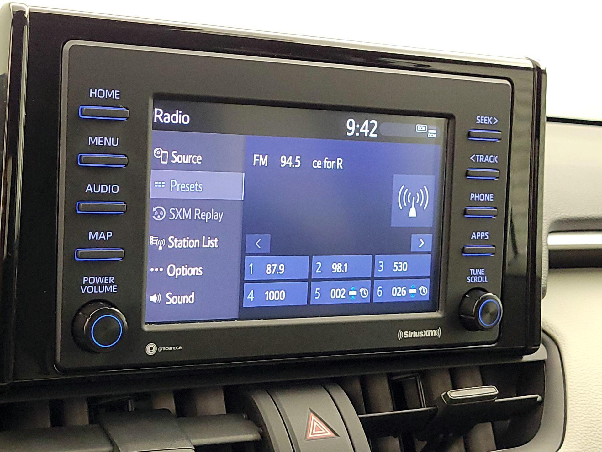 Thumbnail: 2022 Toyota RAV4 - 15