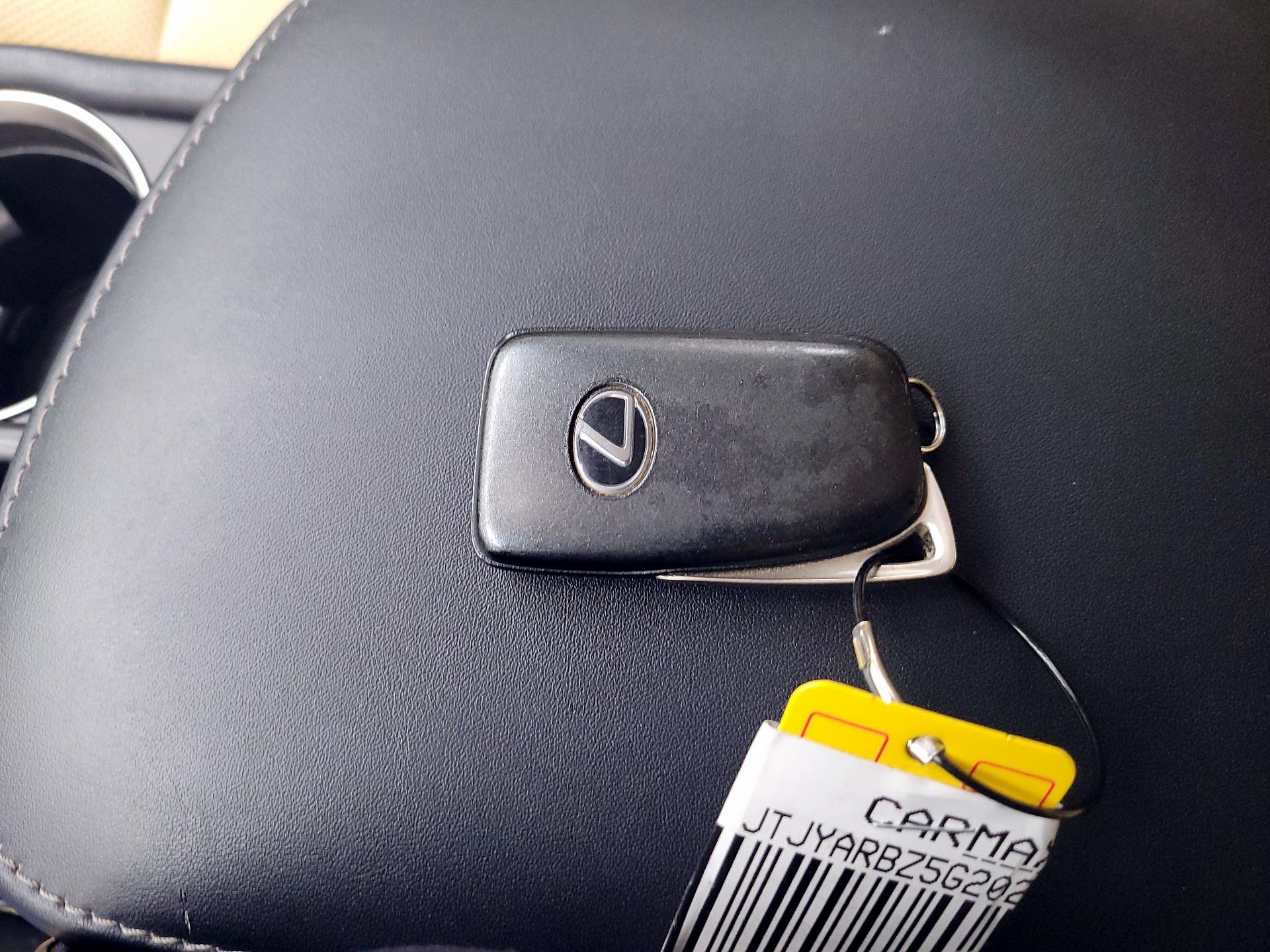 Thumbnail: 2016 Lexus NX - 18