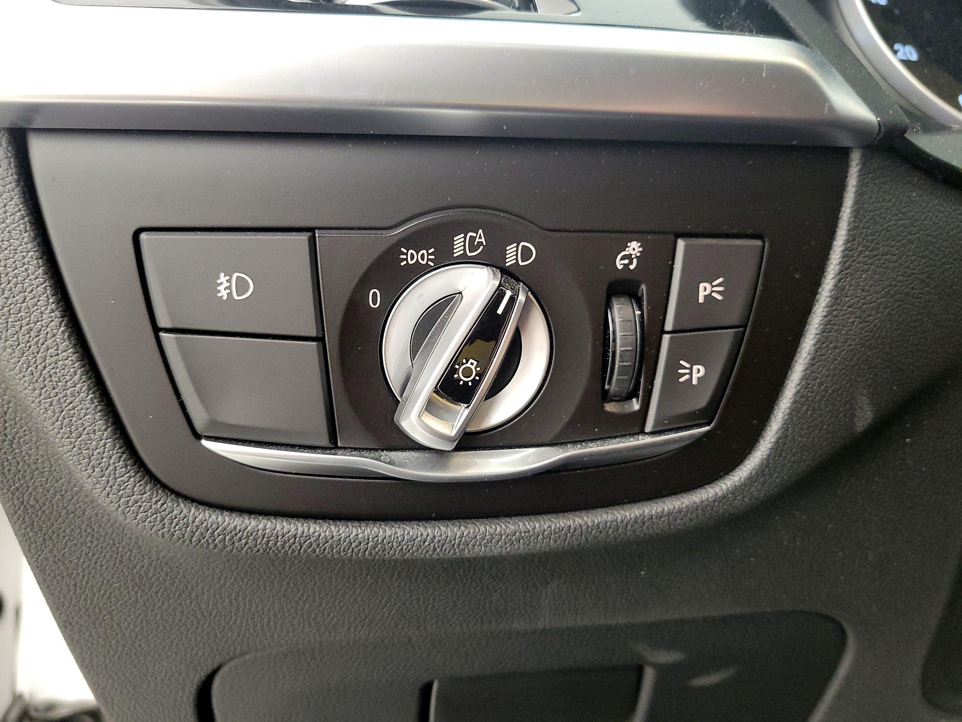 Thumbnail: 2018 BMW X3 - 13