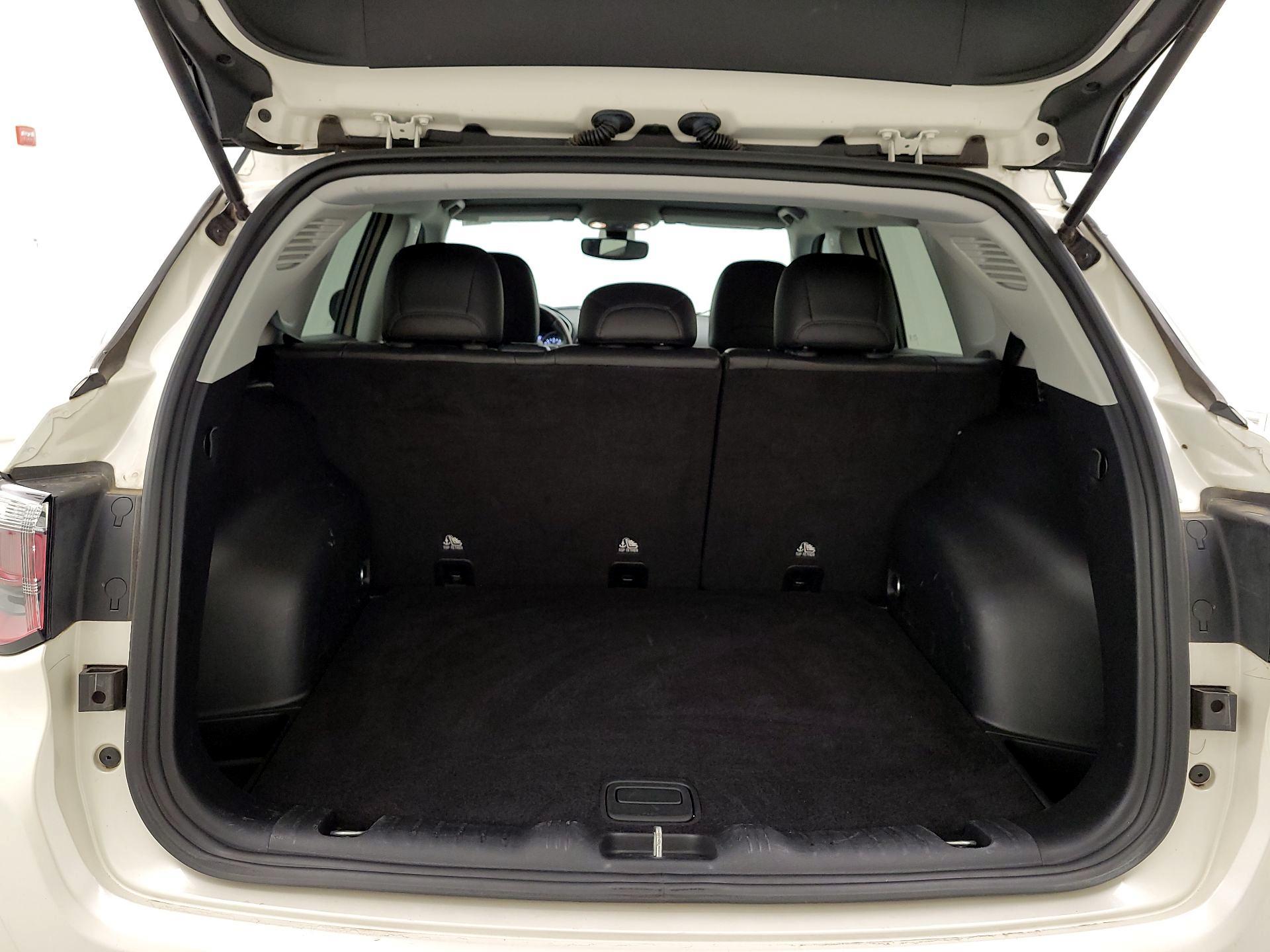 Thumbnail: 2018 Jeep Compass - 20