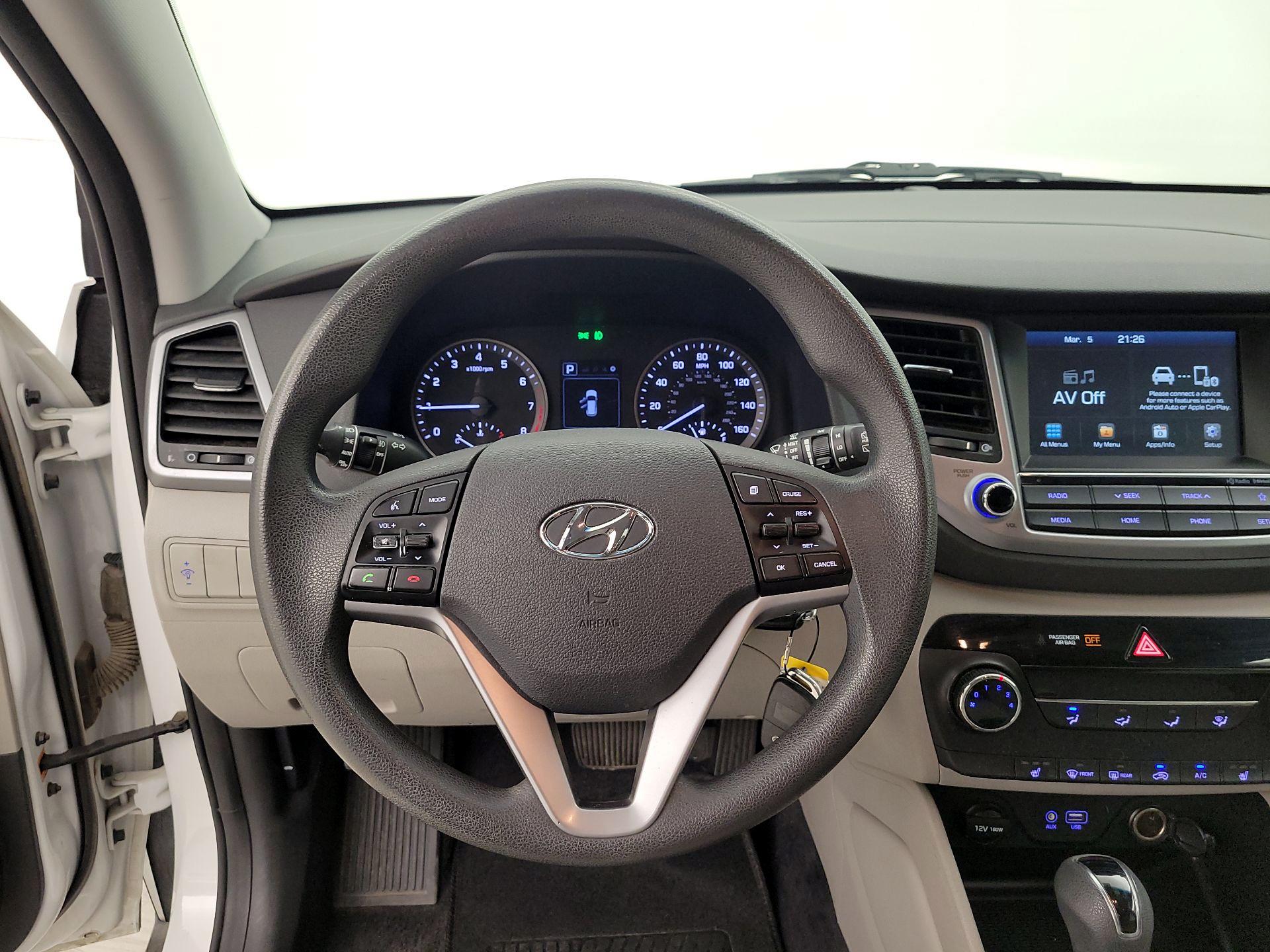 Thumbnail: 2018 Hyundai Tucson - 10