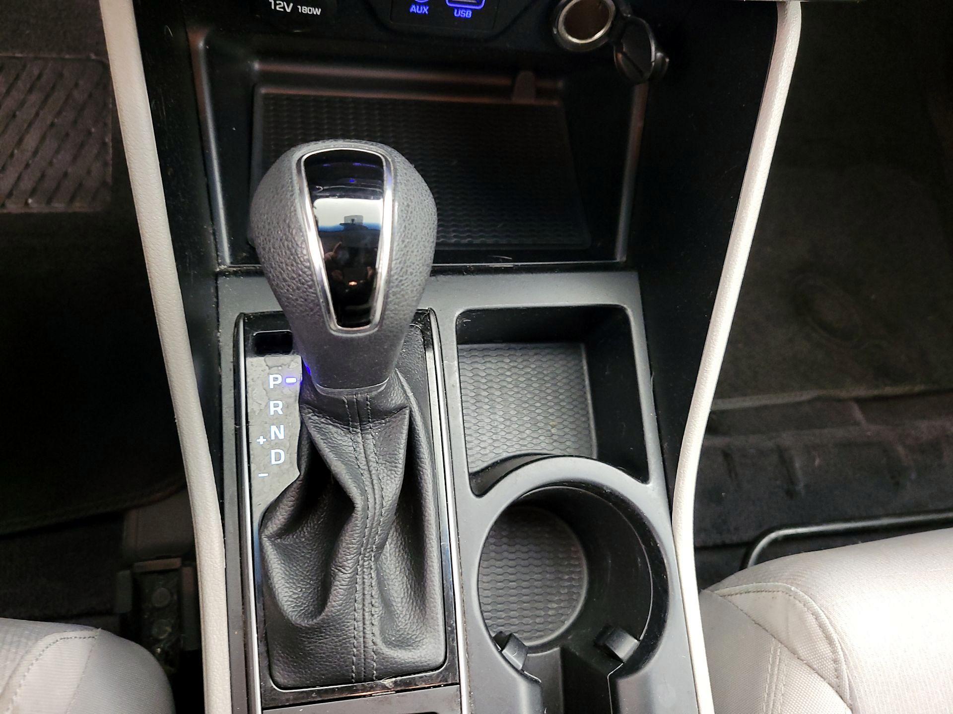 Thumbnail: 2018 Hyundai Tucson - 15