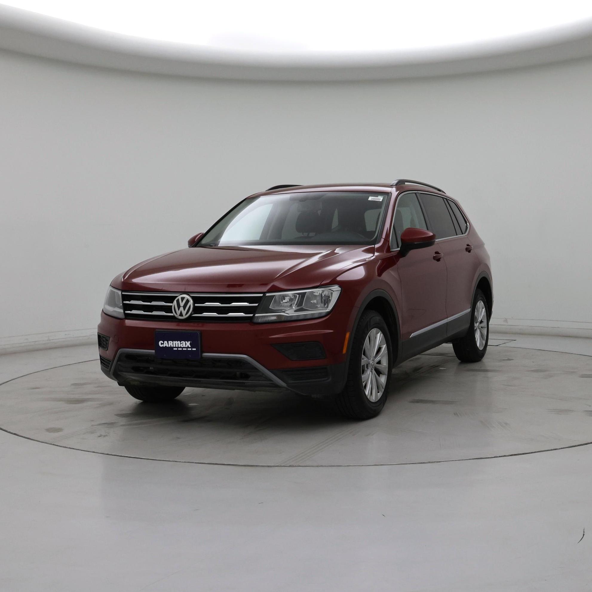 Thumbnail: 2018 Volkswagen Tiguan - 4