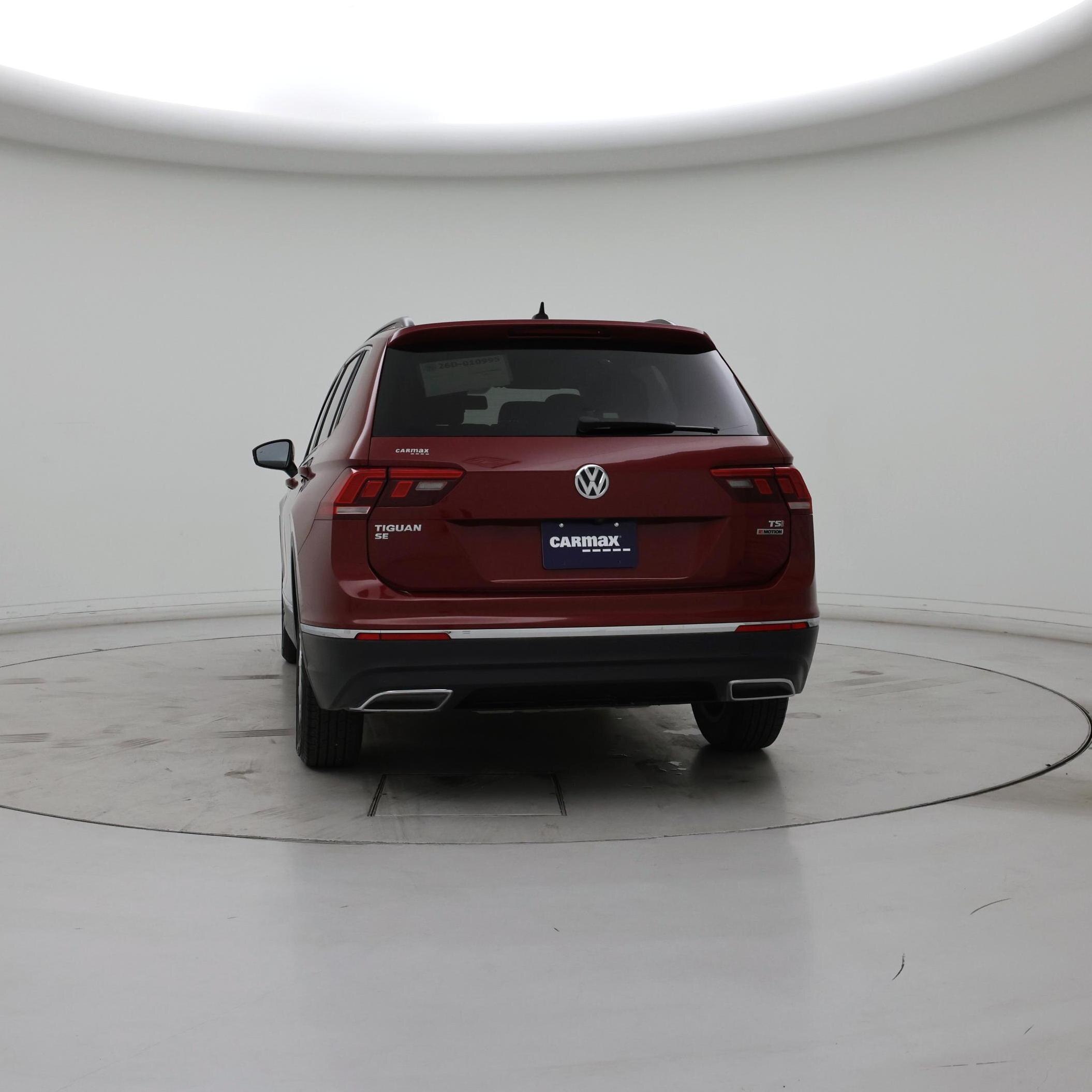 Thumbnail: 2018 Volkswagen Tiguan - 6