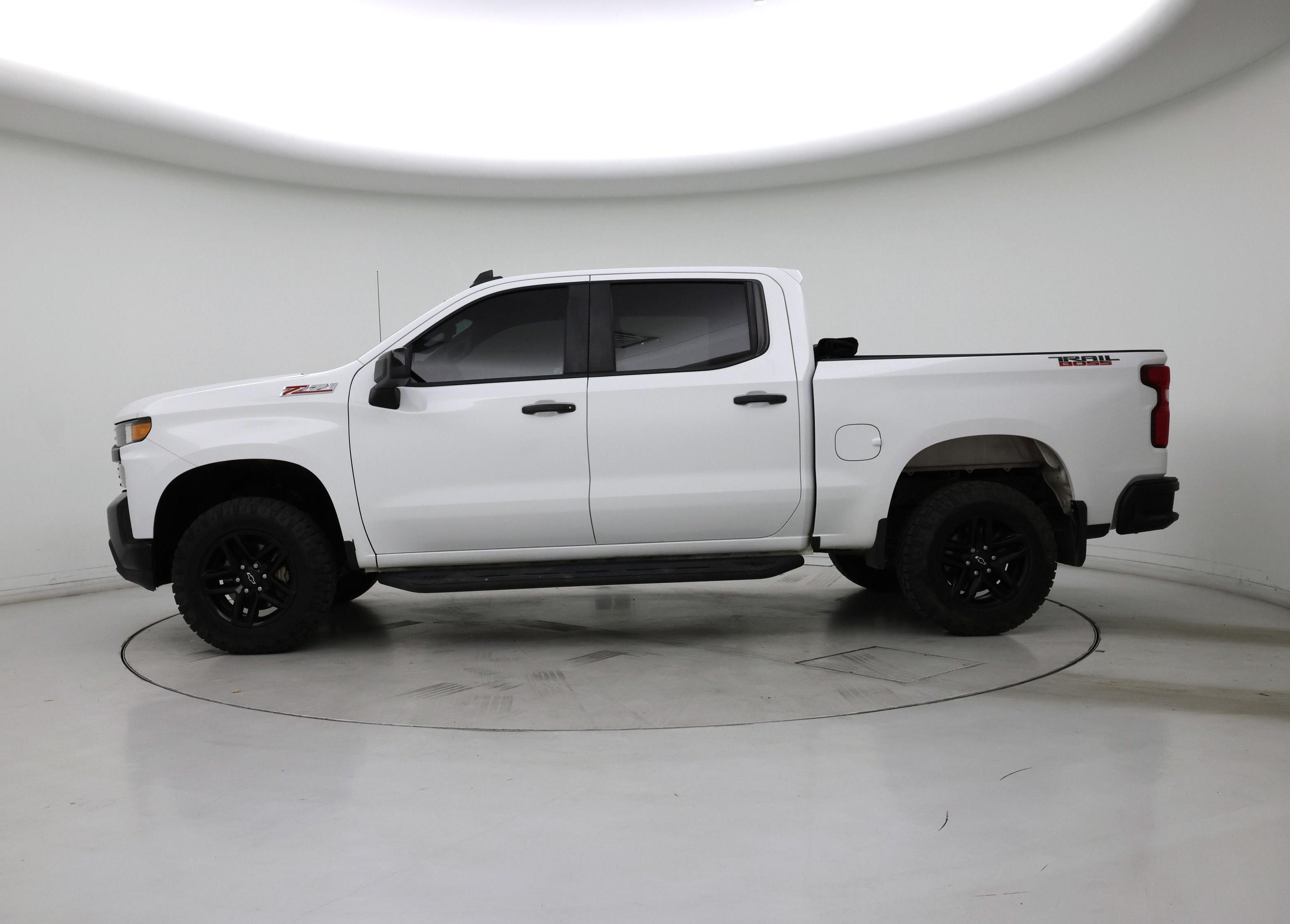 Thumbnail: 2021 Chevrolet Silverado 1500 - 3