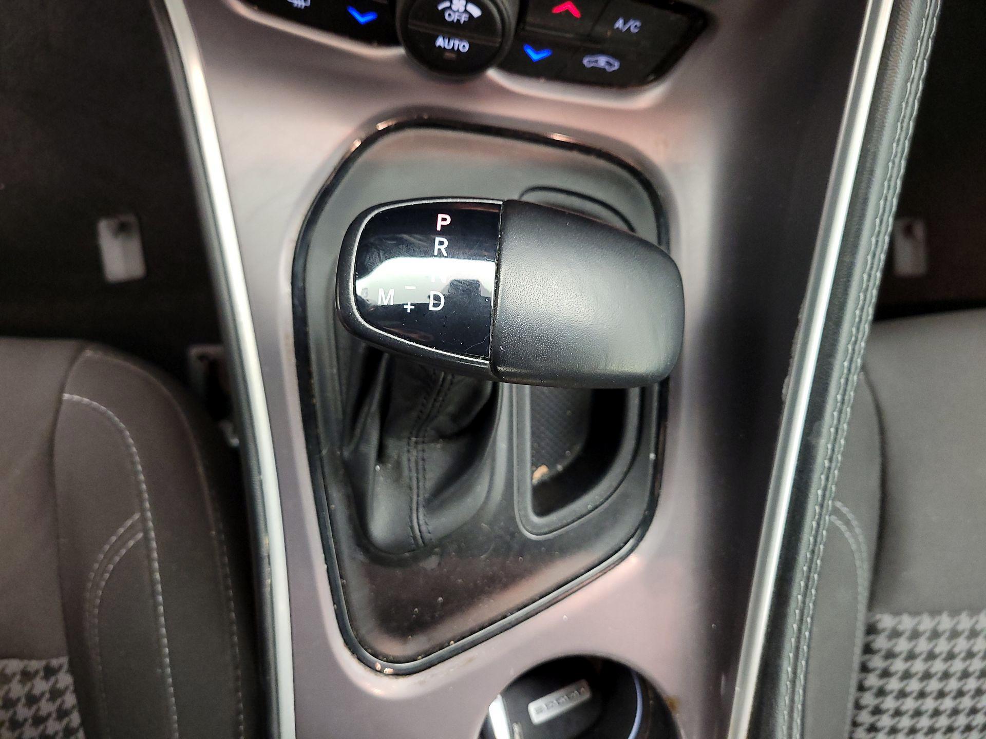 Thumbnail: 2022 Dodge Challenger - 17