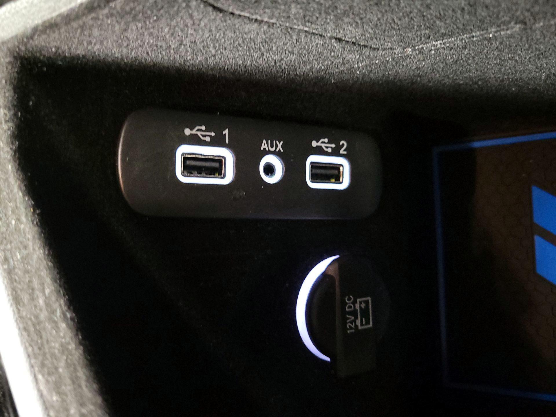 Thumbnail: 2022 Dodge Challenger - 18