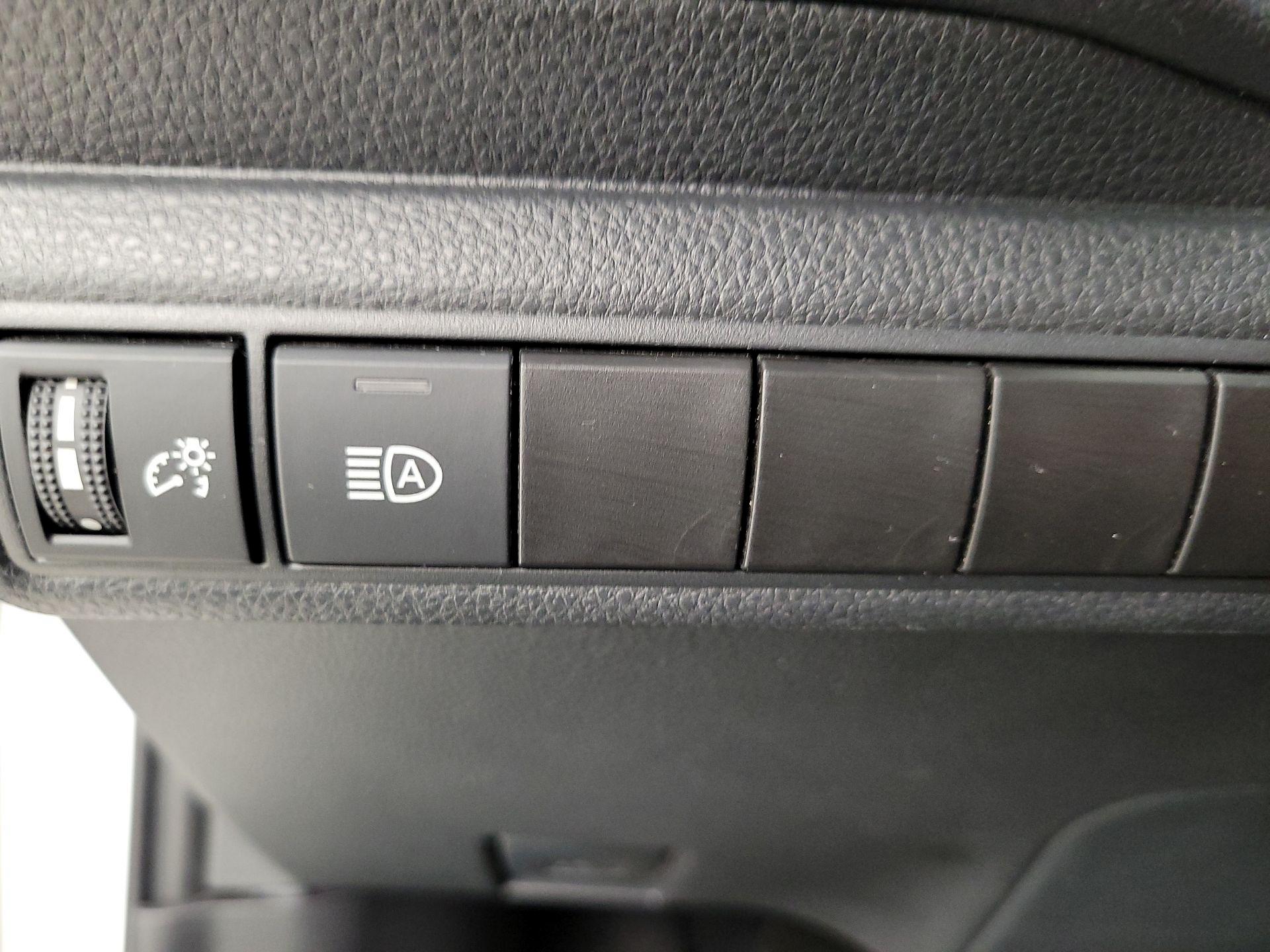 Thumbnail: 2024 Toyota Corolla - 13