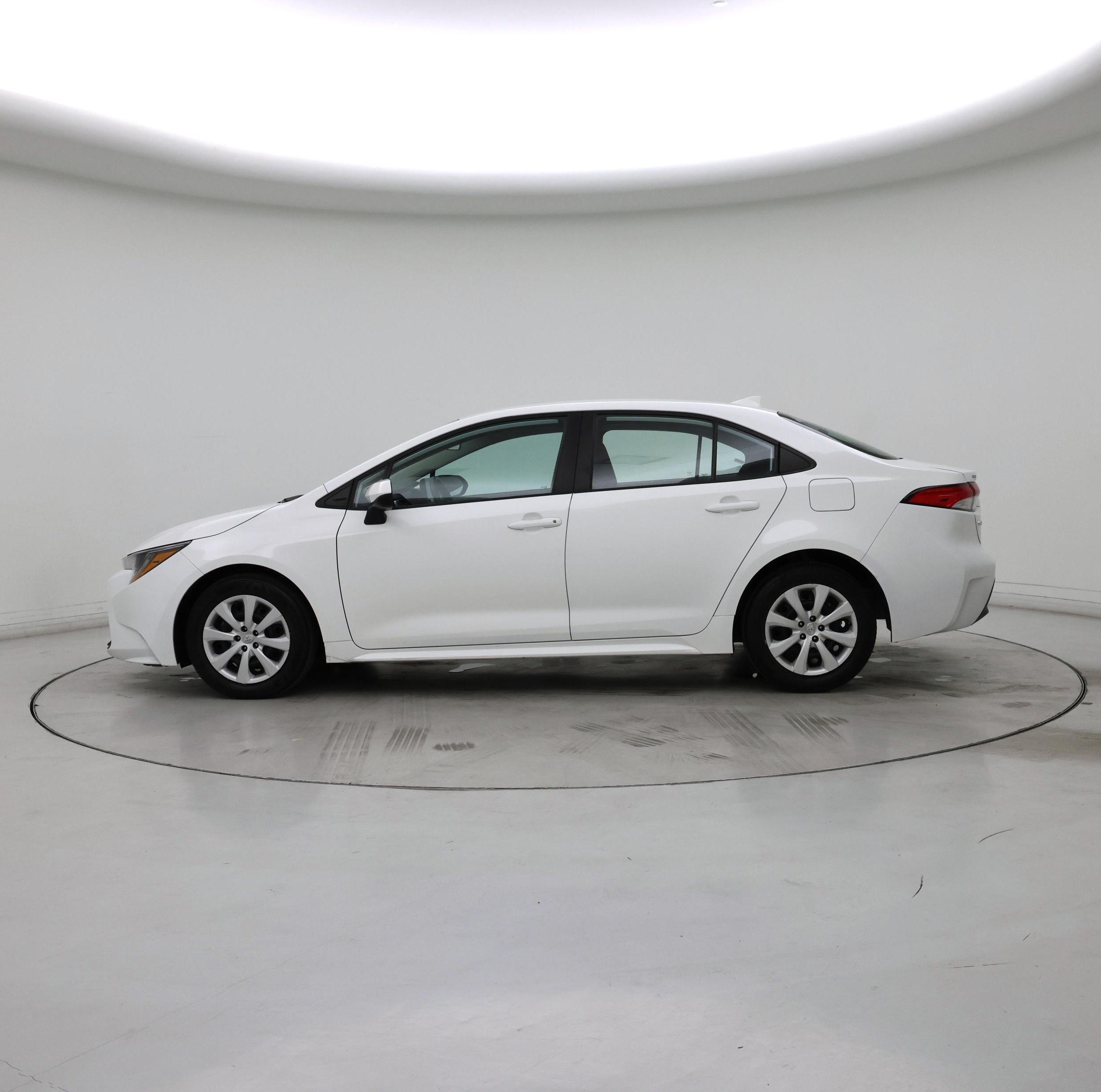 Thumbnail: 2024 Toyota Corolla - 3