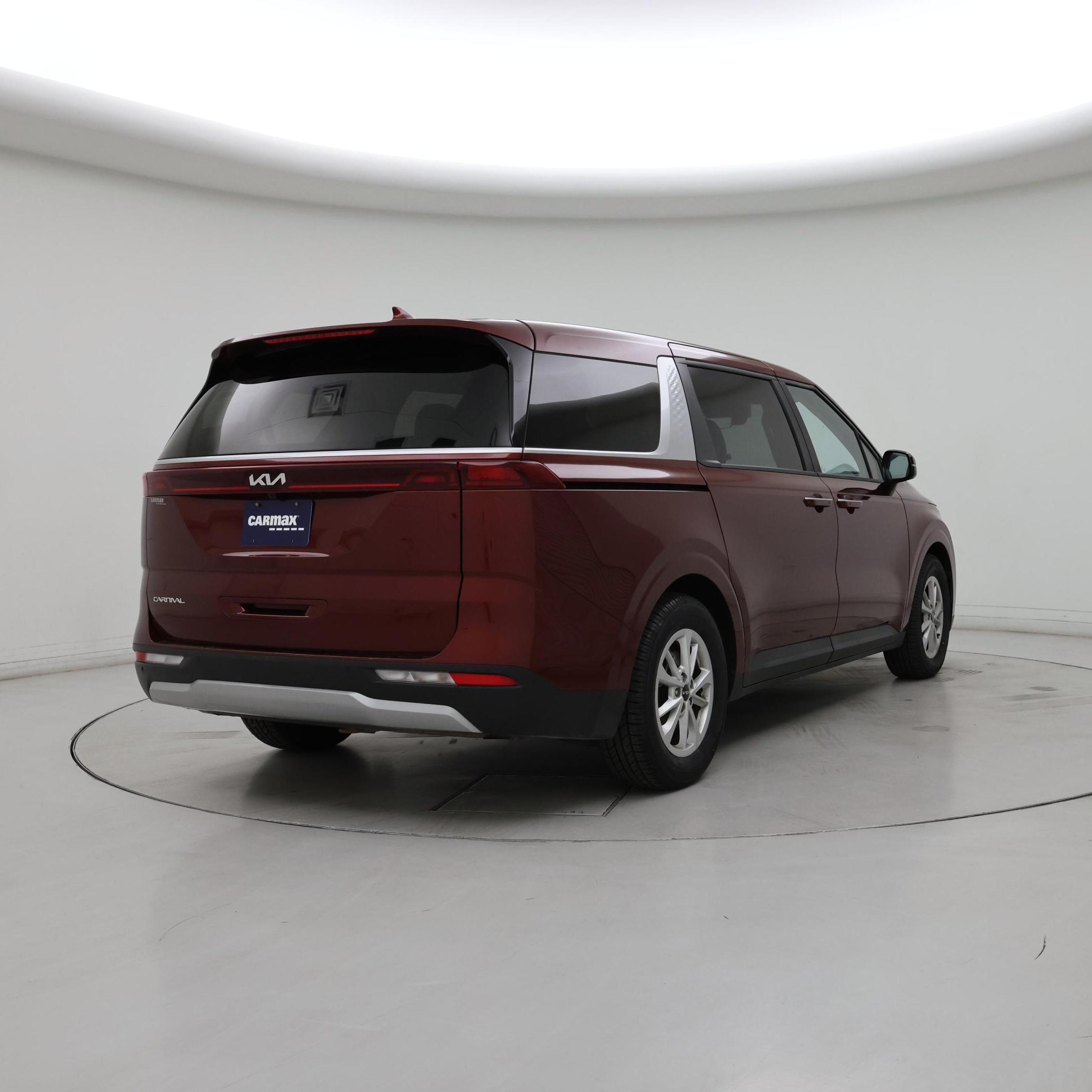 Thumbnail: 2024 Kia Carnival - 8