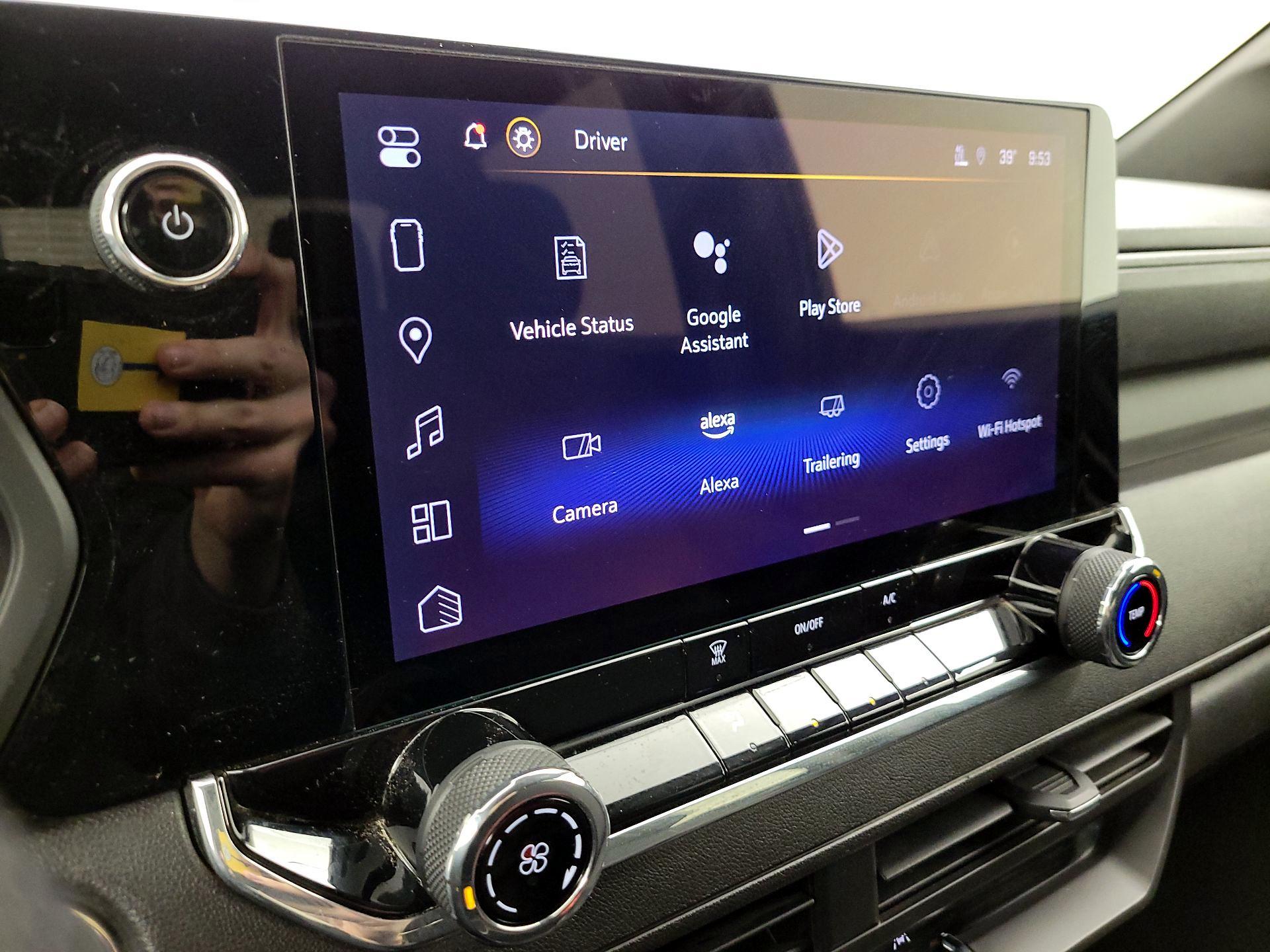 Thumbnail: 2023 Chevrolet Colorado - 13