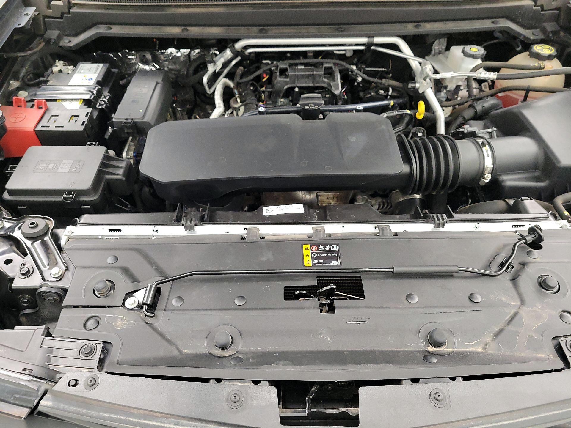 Thumbnail: 2023 Chevrolet Colorado - 17