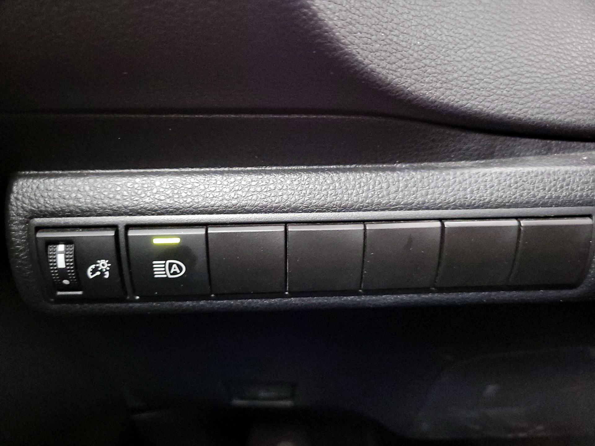 Thumbnail: 2024 Toyota Corolla - 13