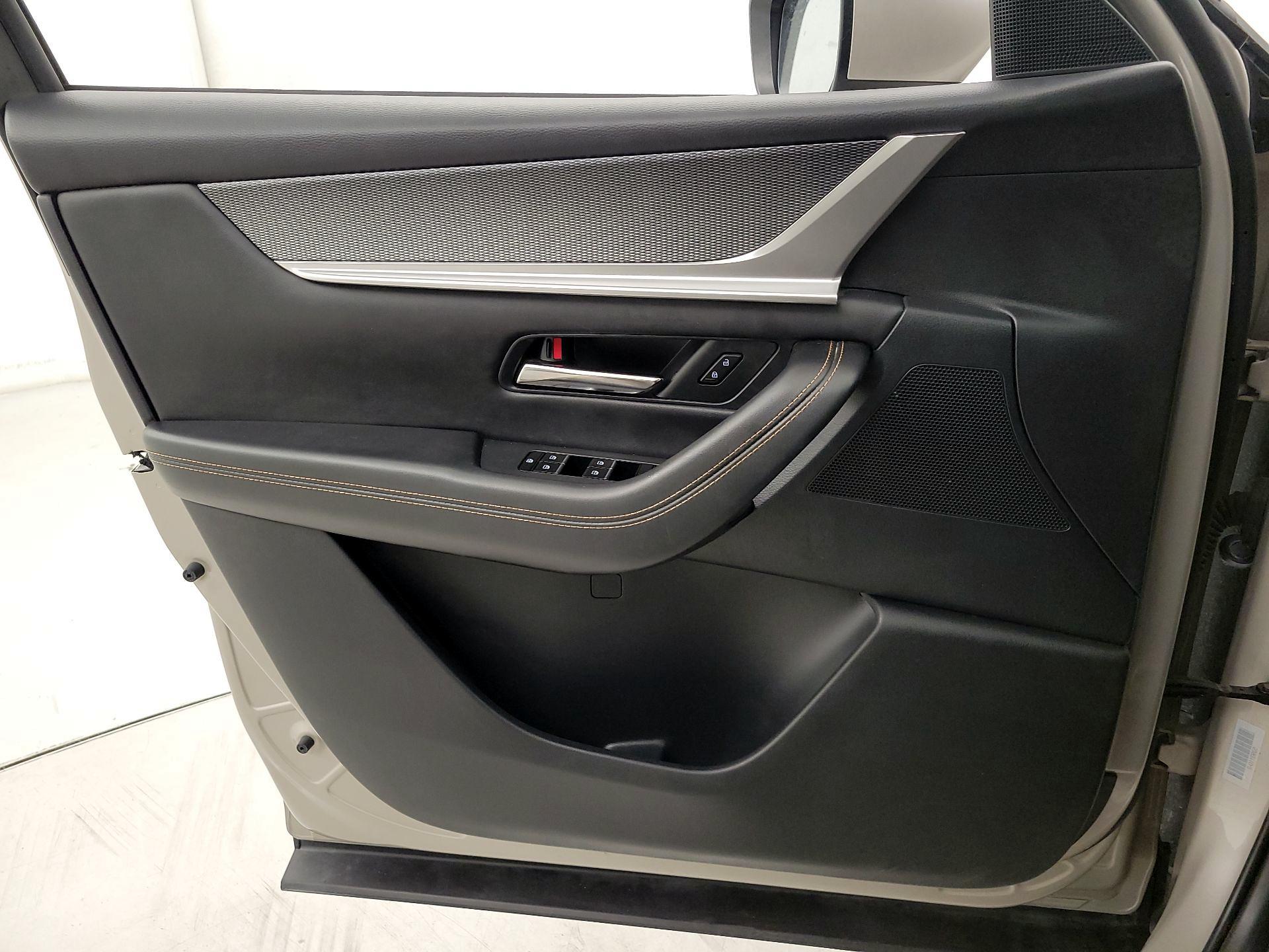 Thumbnail: 2024 Mazda CX-90 - 12