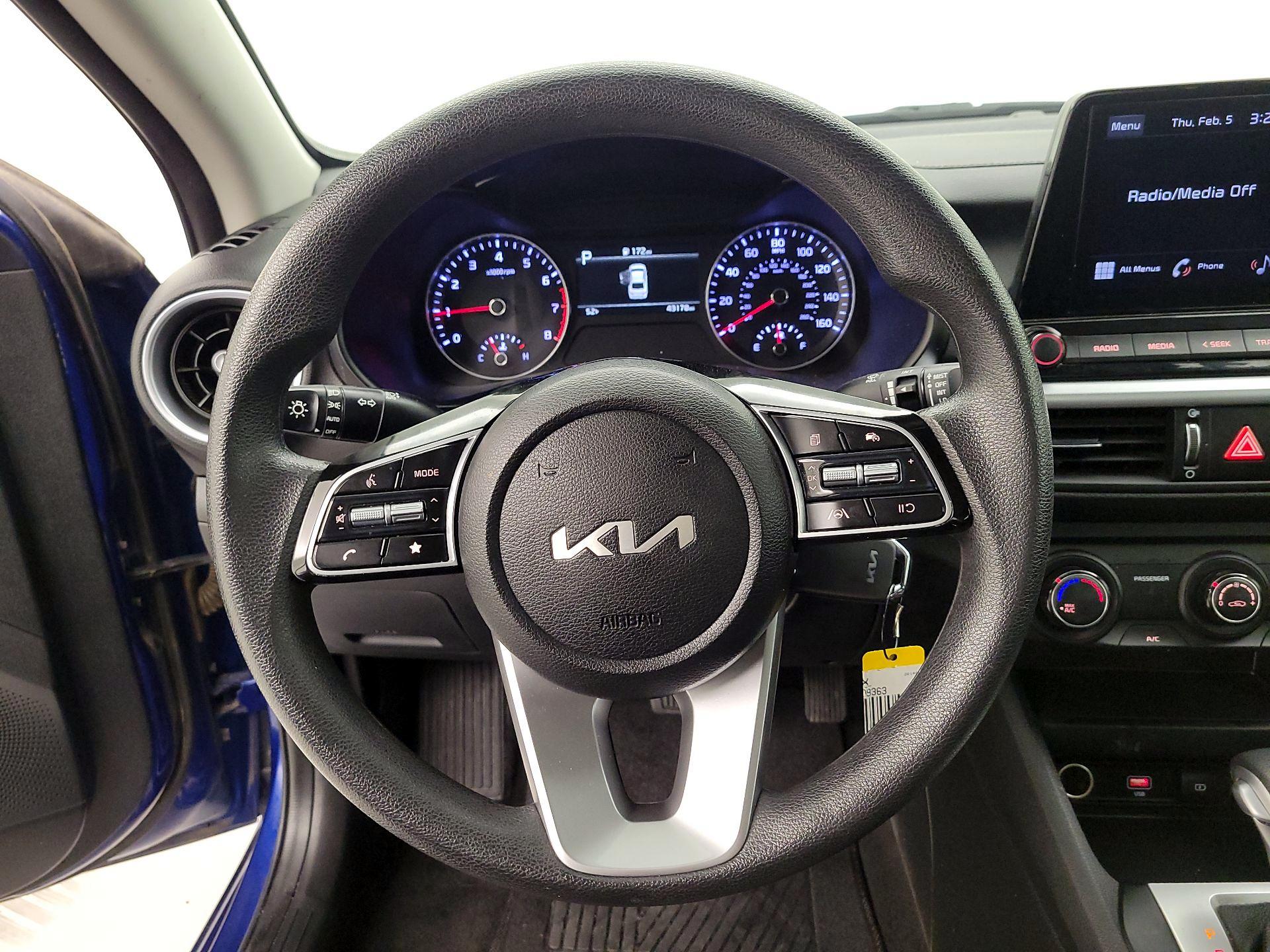 Thumbnail: 2024 Kia Forte - 10