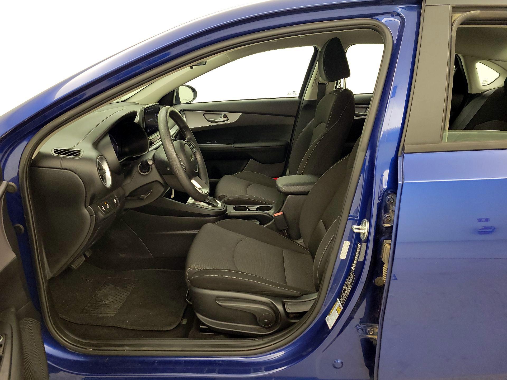 Thumbnail: 2024 Kia Forte - 11