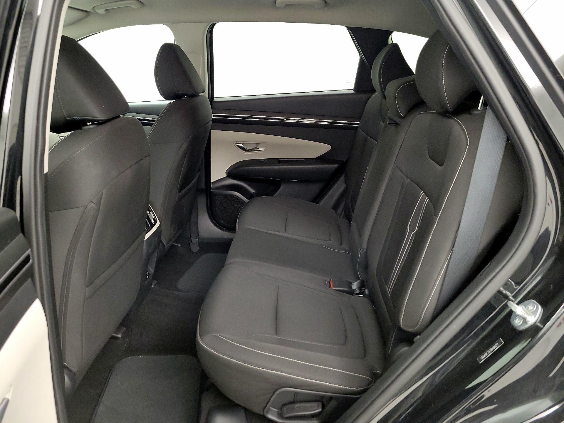 Thumbnail: 2024 Hyundai Tucson - 19