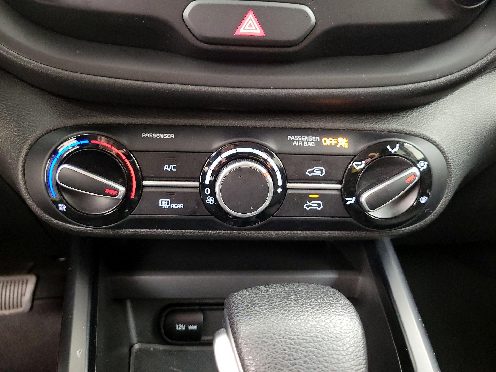 Thumbnail: 2024 Kia Soul - 16