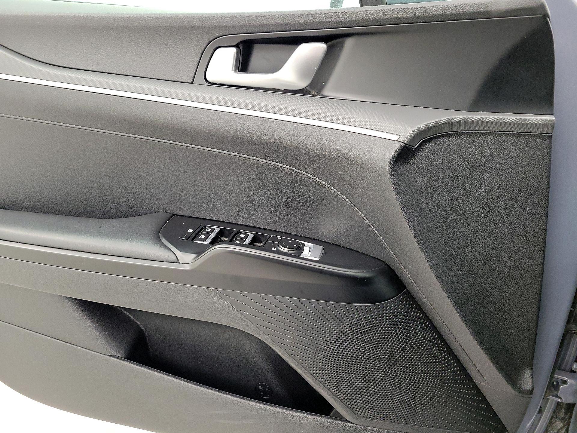 Thumbnail: 2023 Kia K5 - 12