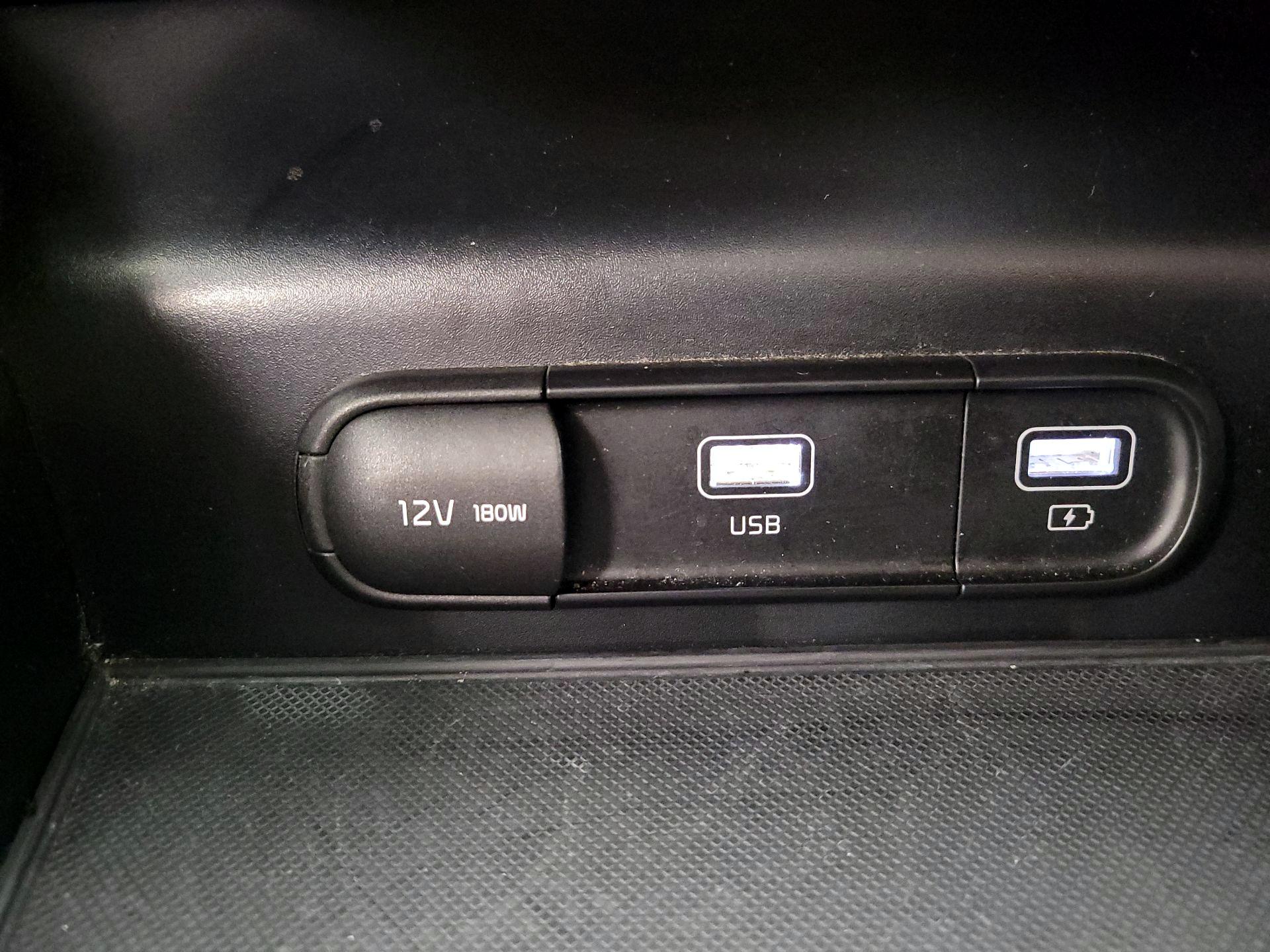 Thumbnail: 2023 Kia K5 - 18