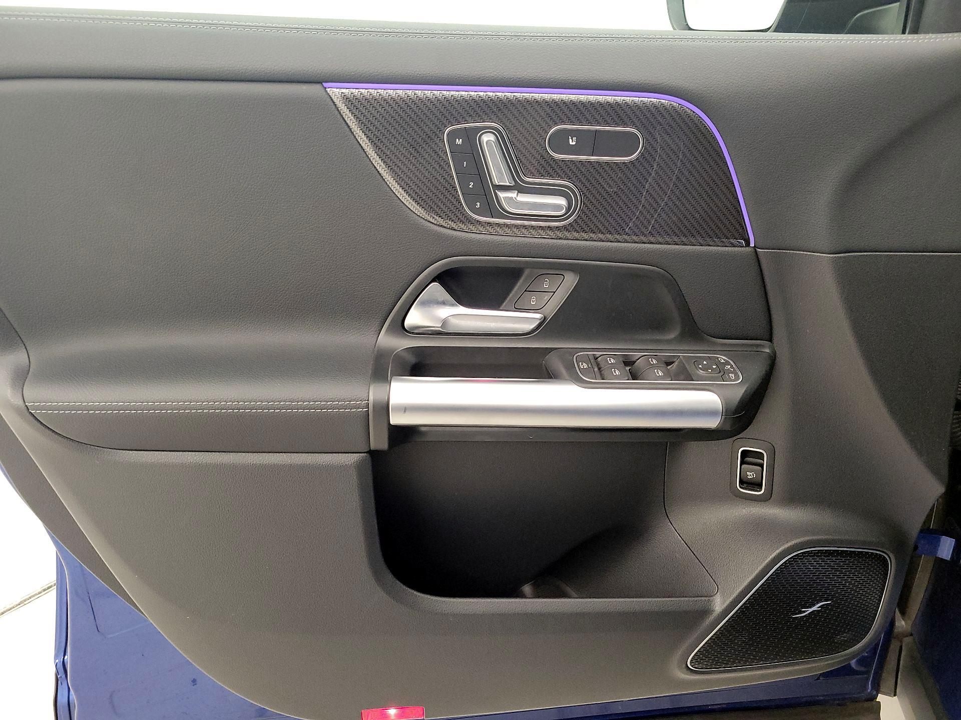 Thumbnail: 2024 Mercedes-Benz GLA - 12