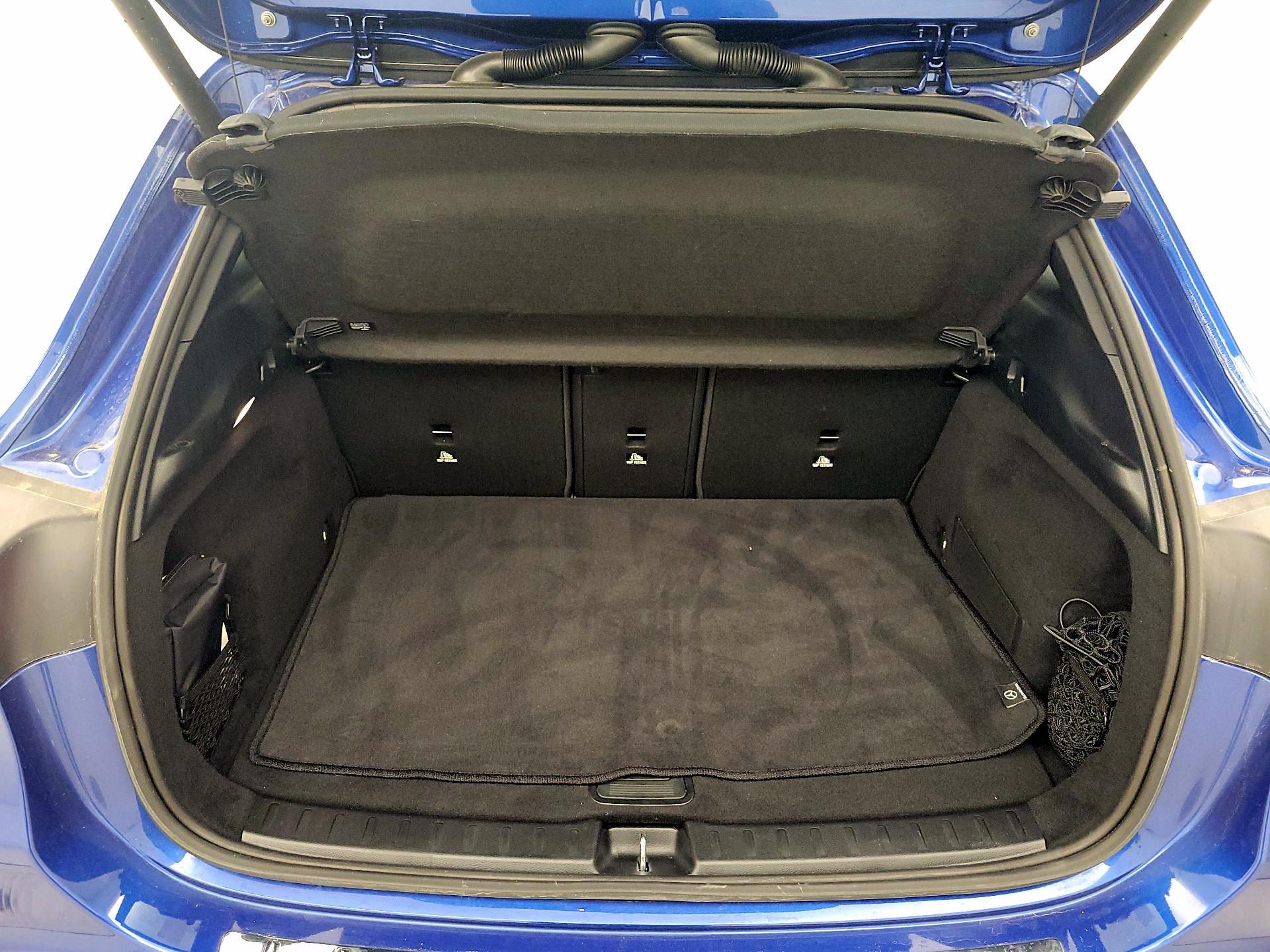 Thumbnail: 2024 Mercedes-Benz GLA - 16