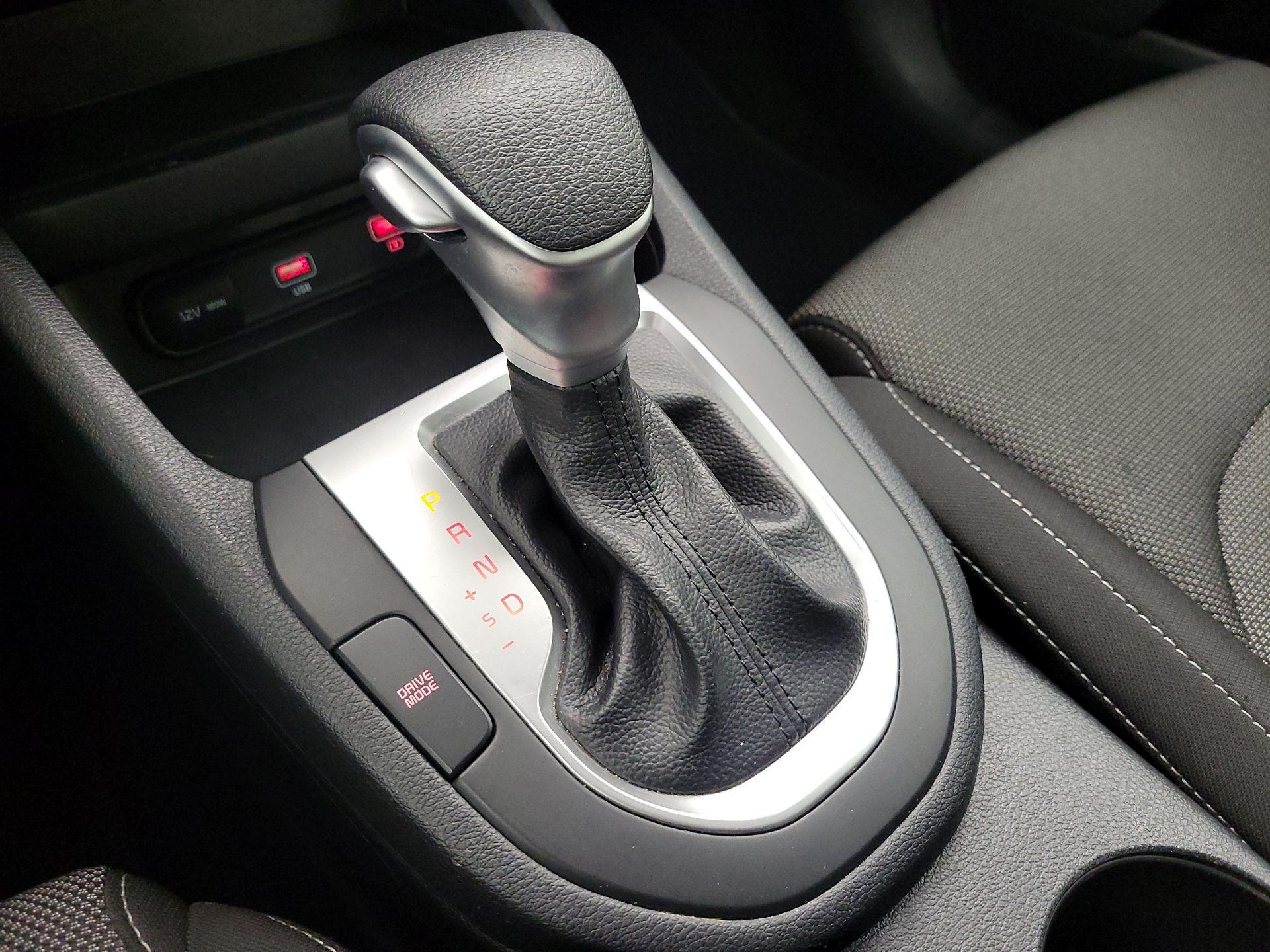 Thumbnail: 2024 Kia Forte - 17