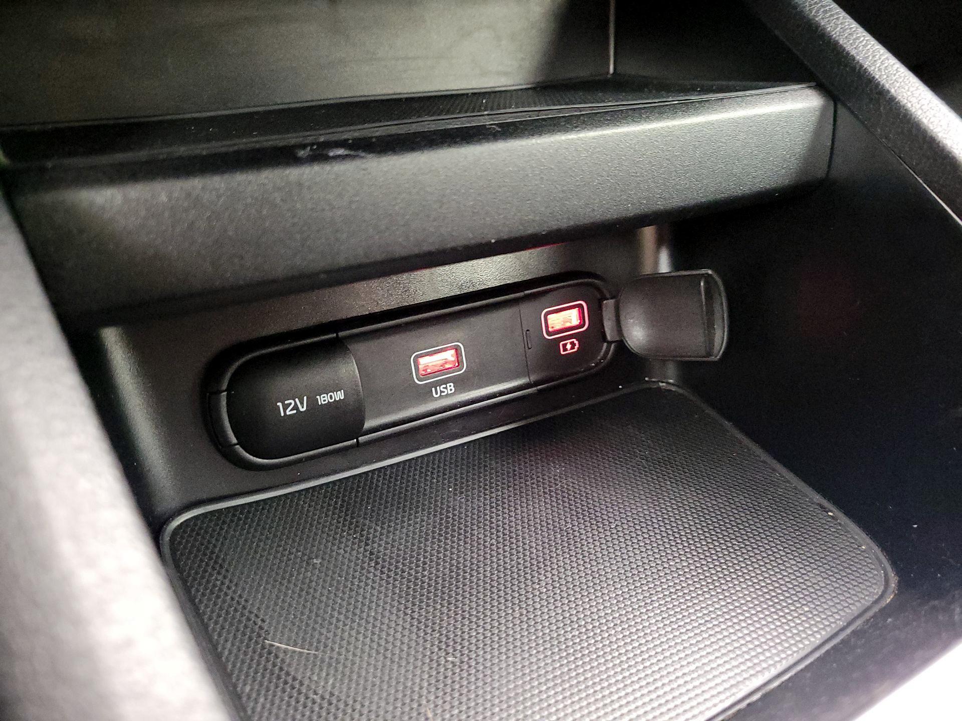 Thumbnail: 2024 Kia Forte - 18