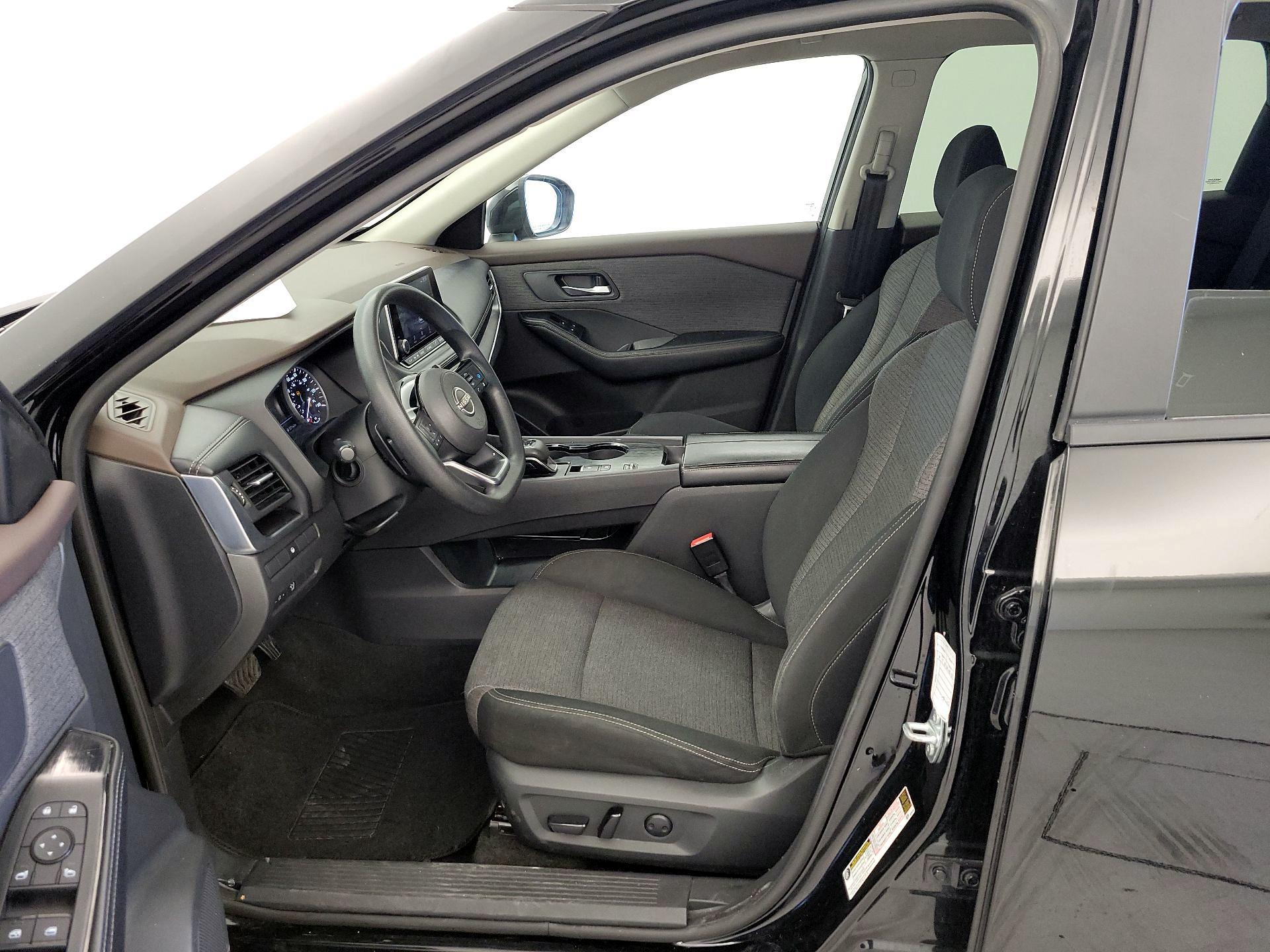 Thumbnail: 2023 Nissan Rogue - 11