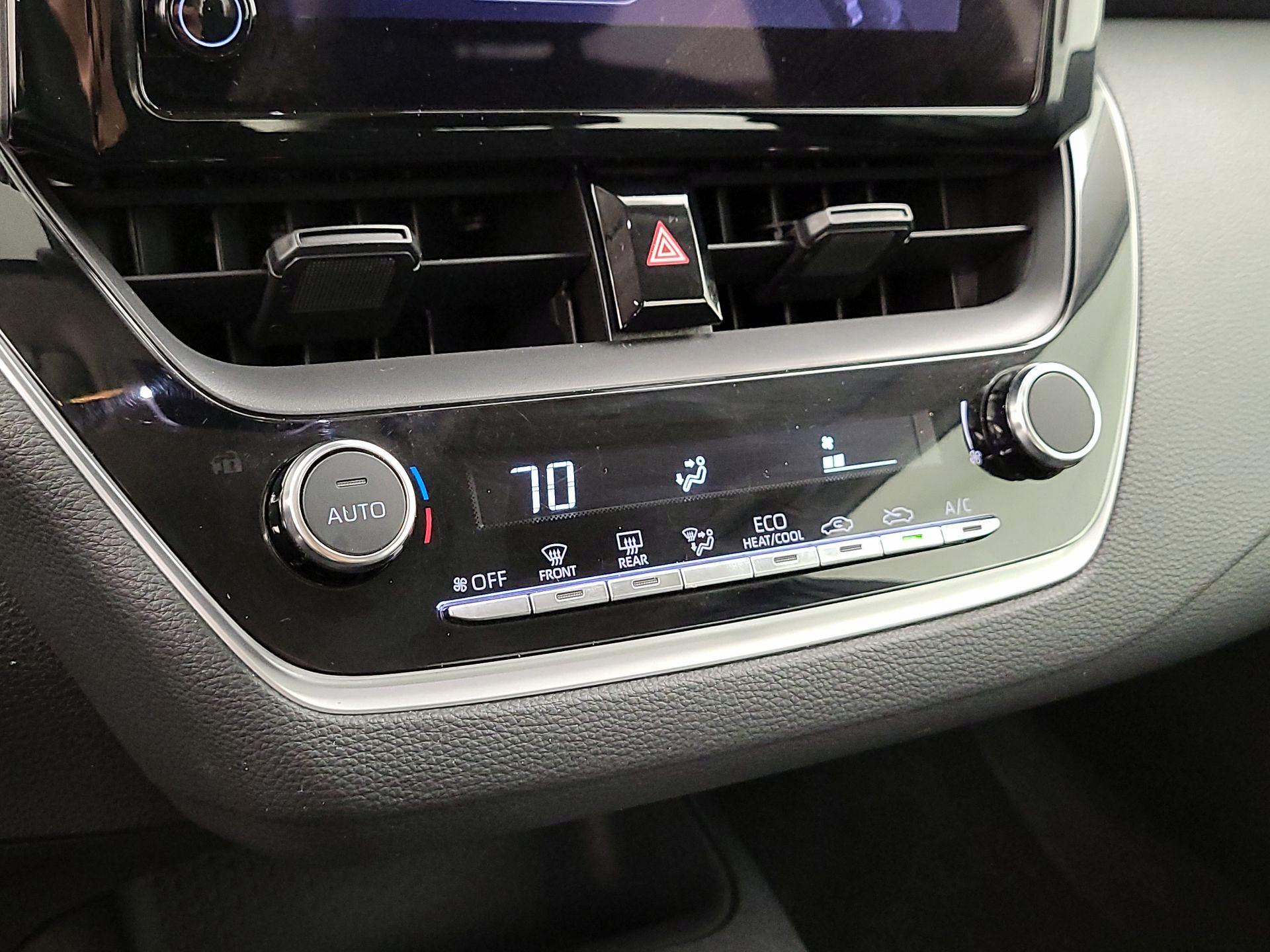 Thumbnail: 2024 Toyota Corolla - 16