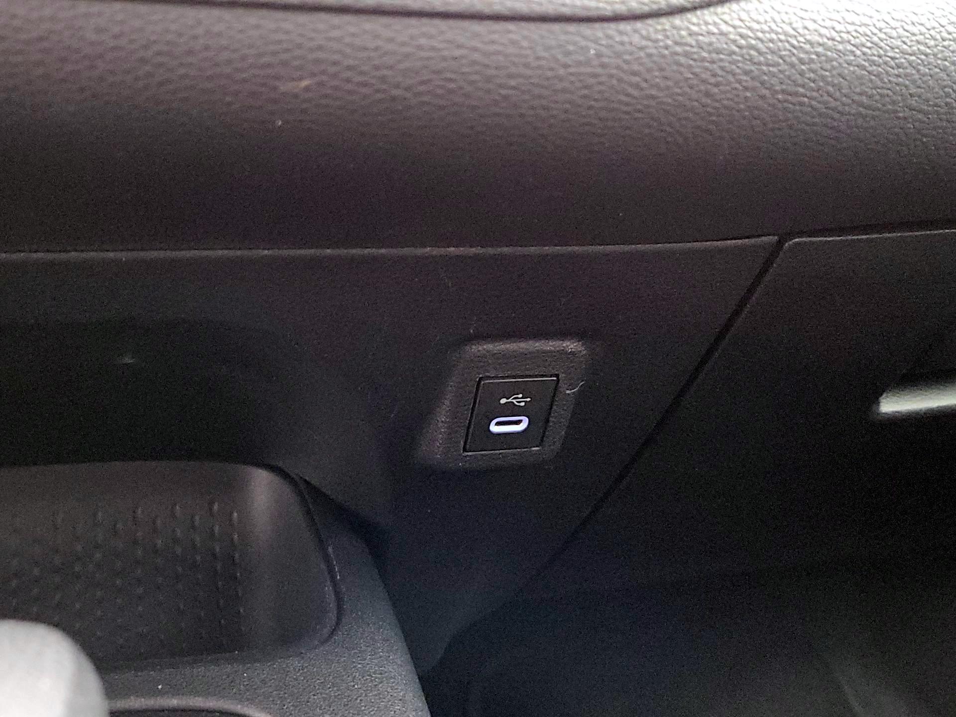 Thumbnail: 2024 Toyota Corolla - 18