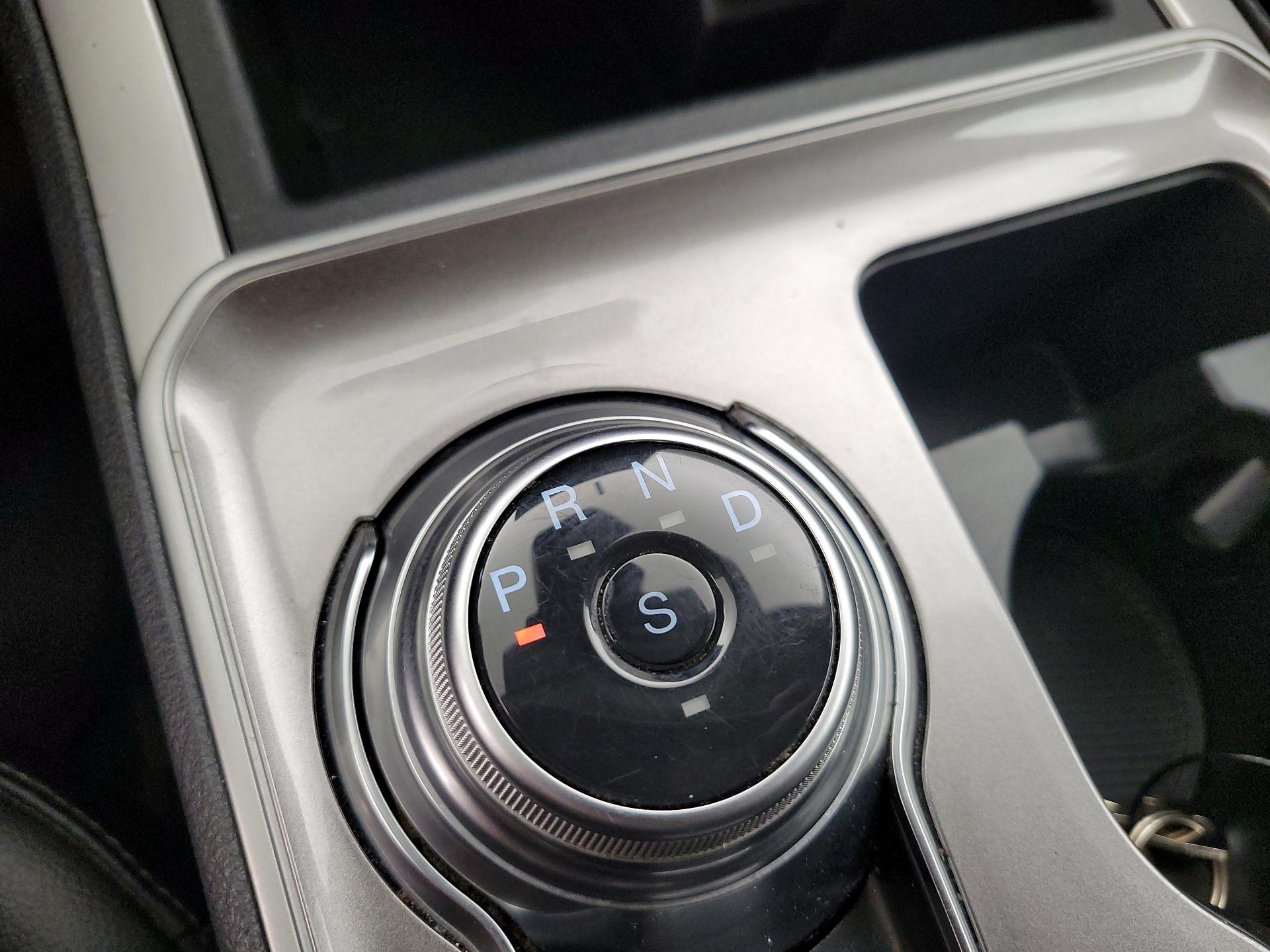 Thumbnail: 2024 Ford Edge - 17