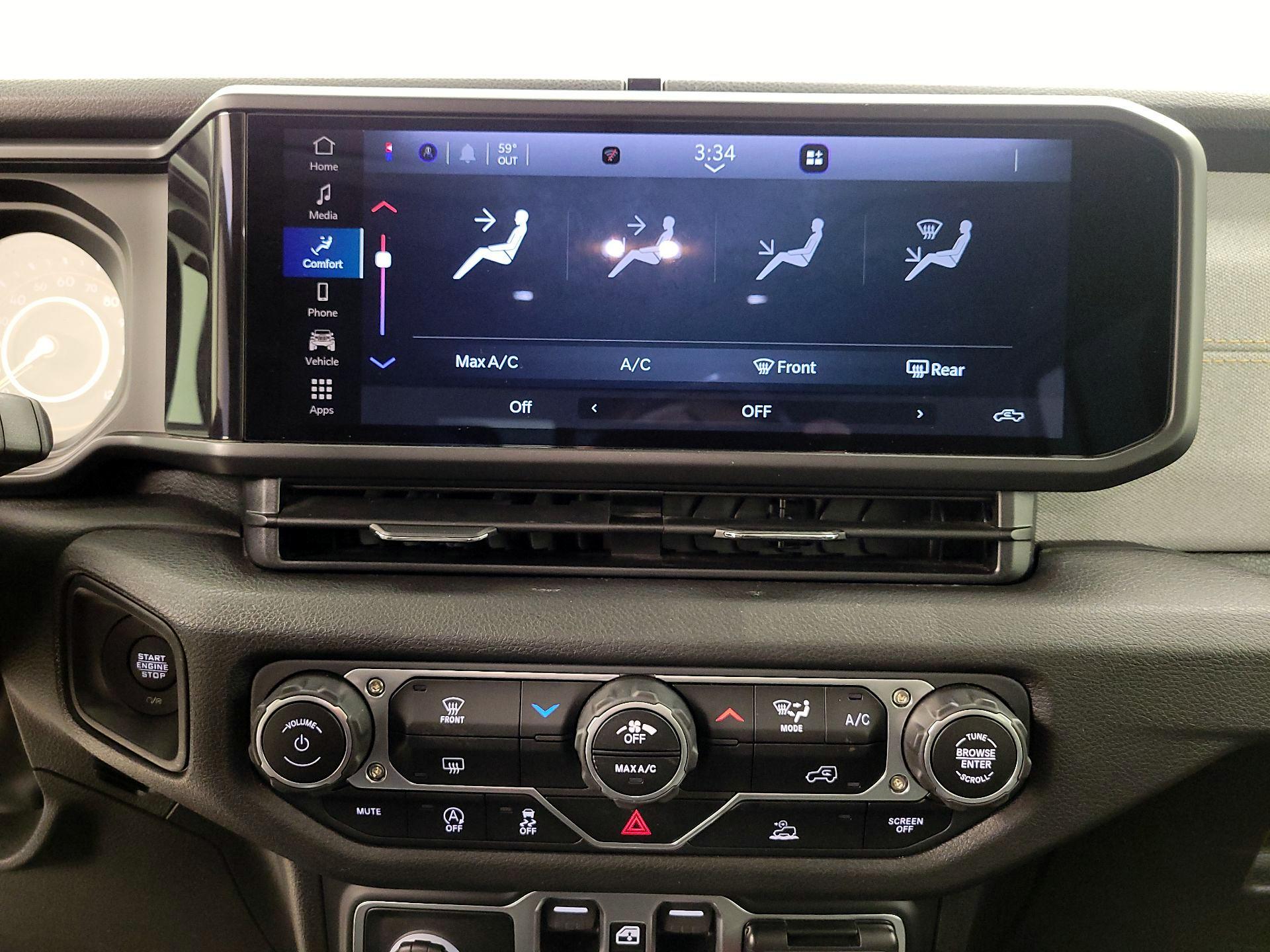 Thumbnail: 2025 Jeep Gladiator - 16