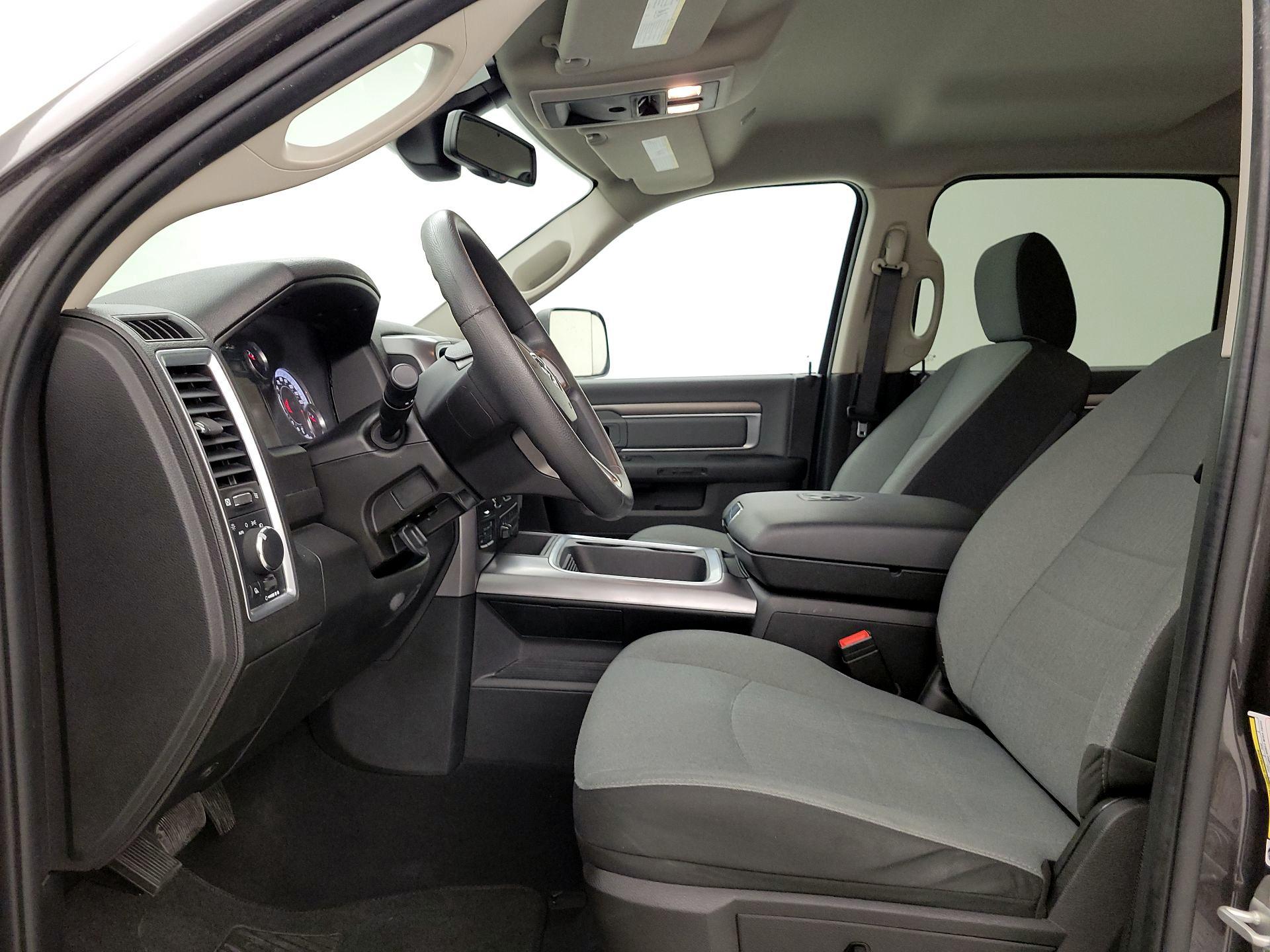 Thumbnail: 2023 RAM 1500 Classic - 11