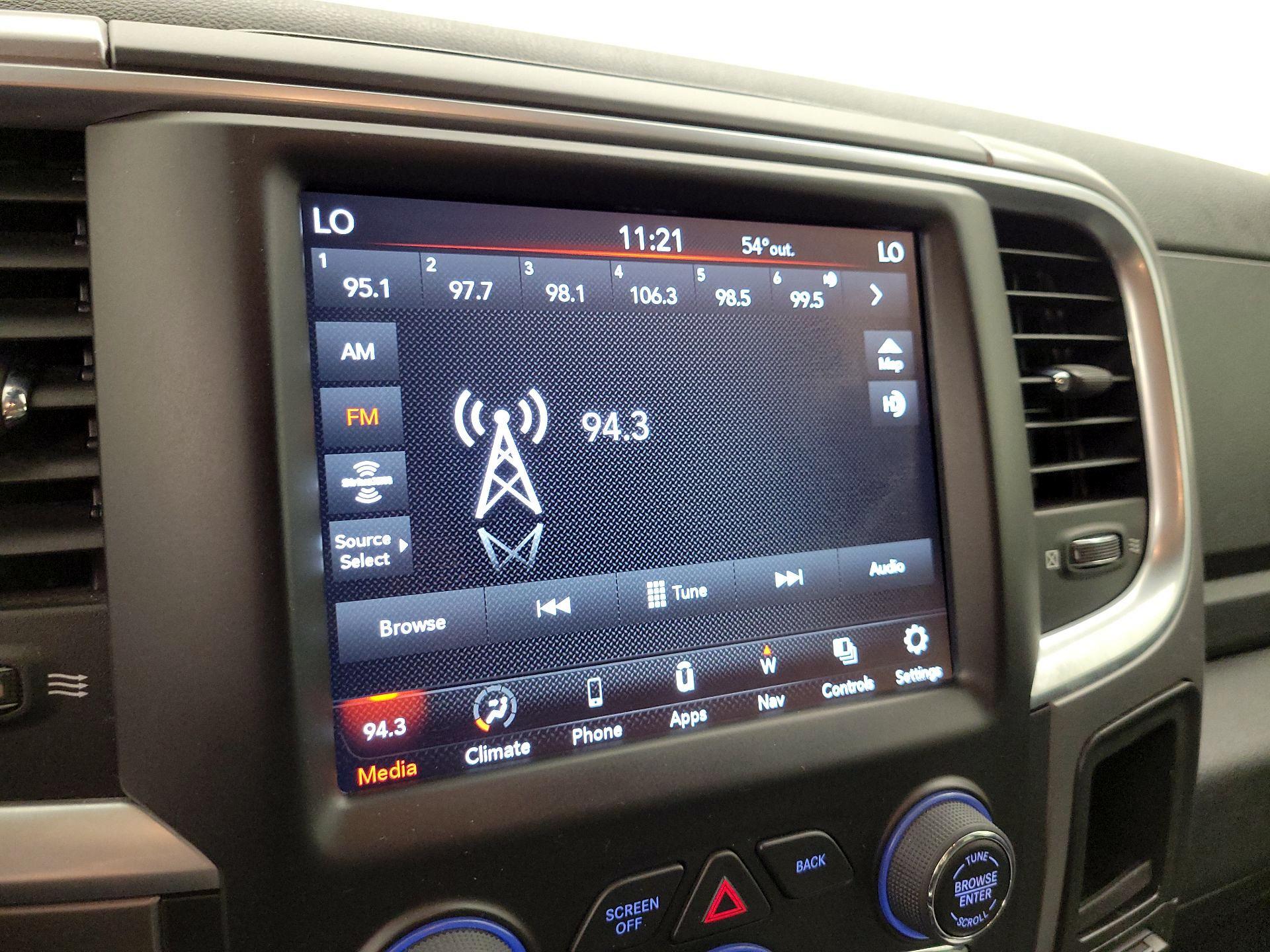 Thumbnail: 2023 RAM 1500 Classic - 16