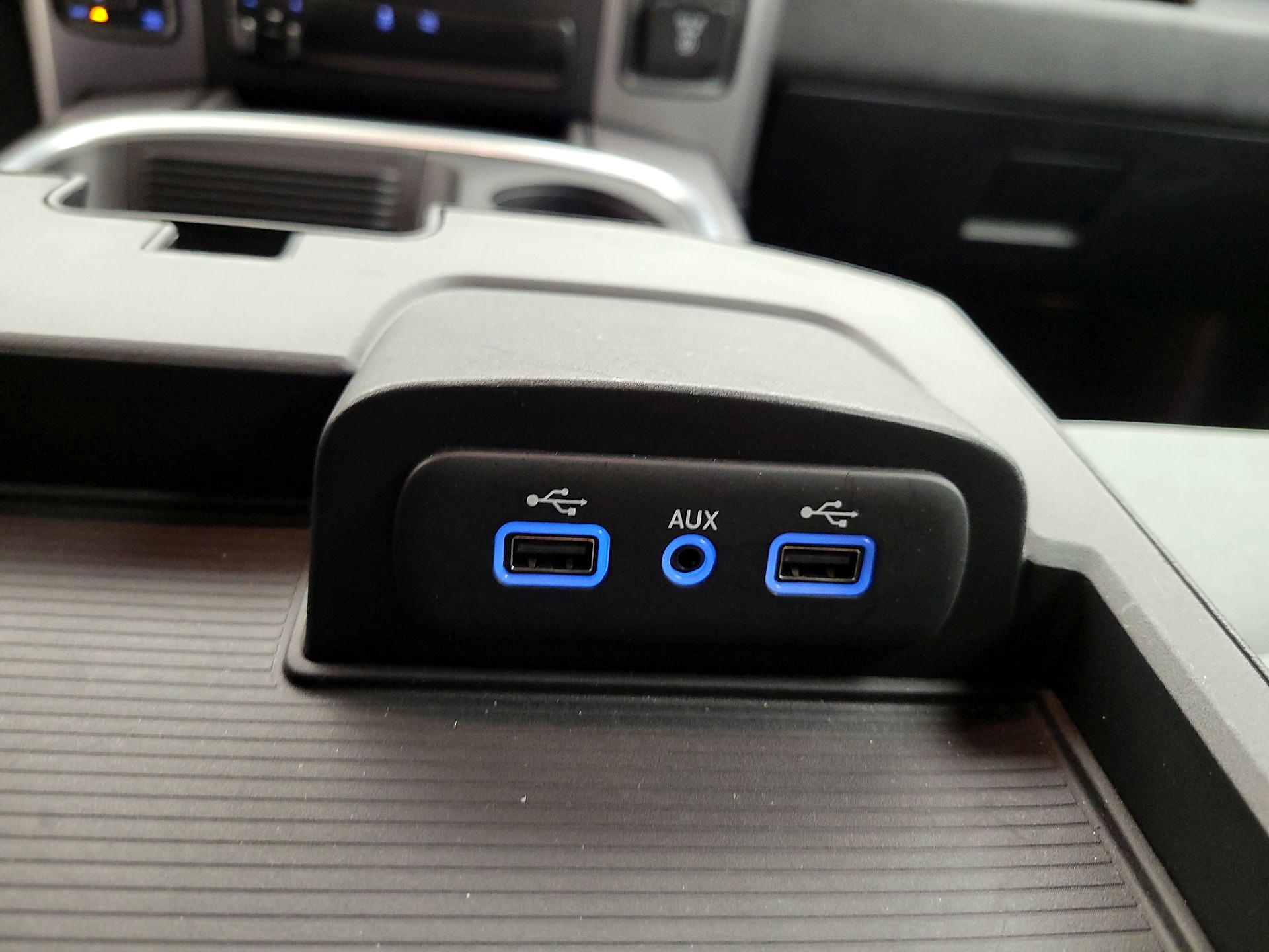 Thumbnail: 2023 RAM 1500 Classic - 19