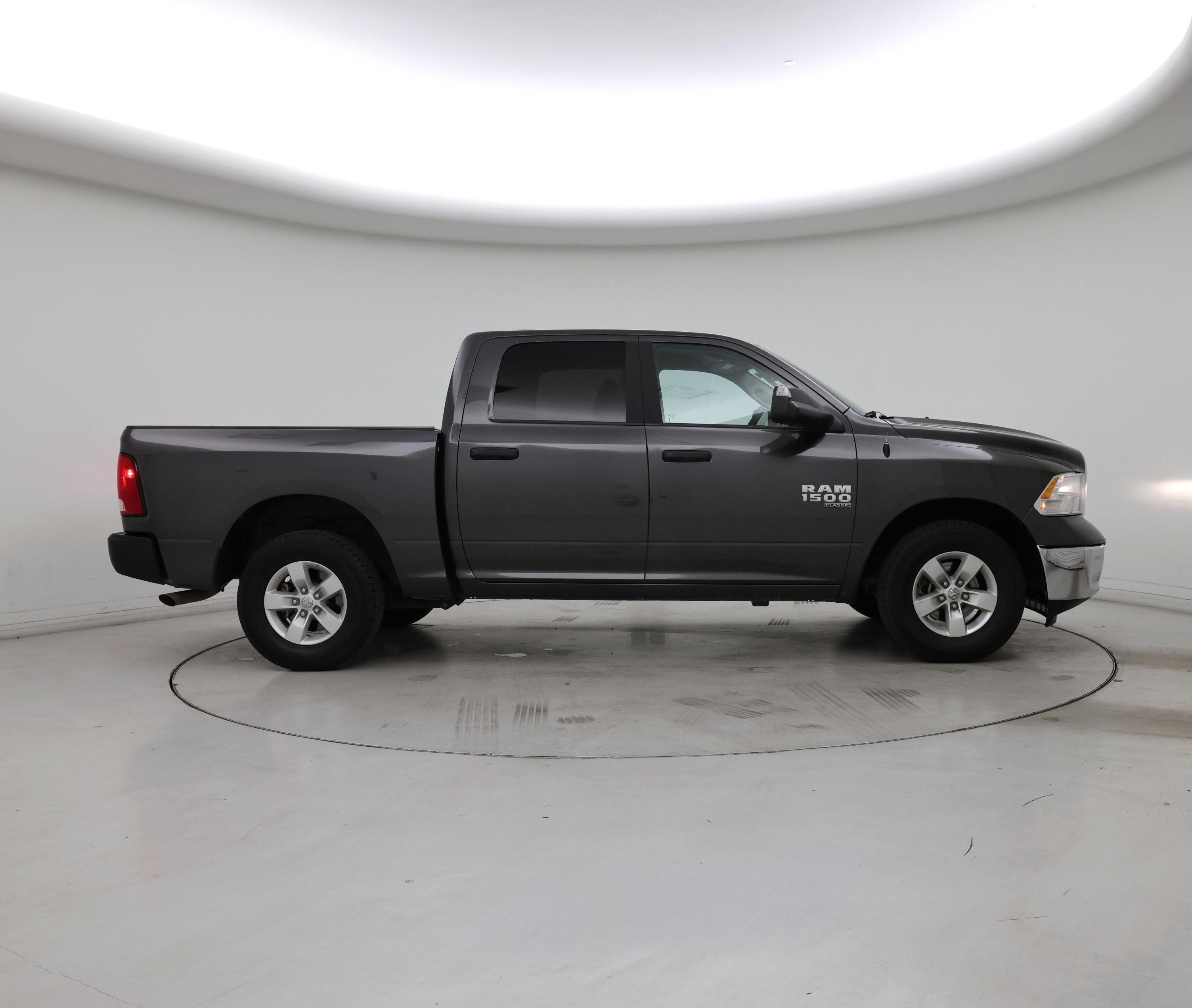 Thumbnail: 2023 RAM 1500 Classic - 7