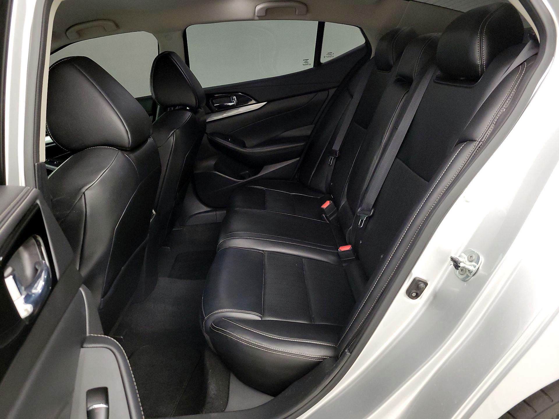 Thumbnail: 2022 Nissan Maxima - 20