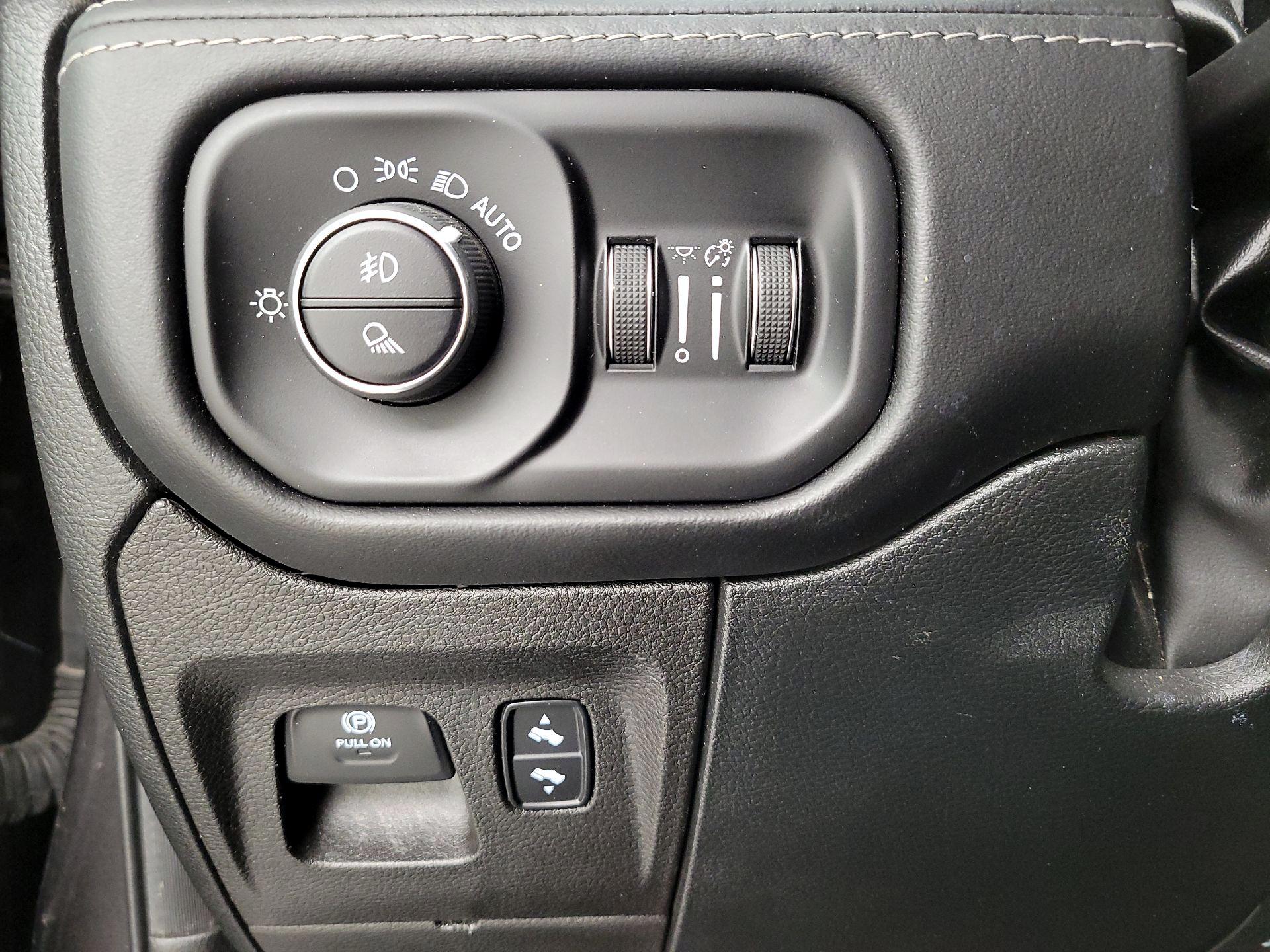 Thumbnail: 2022 RAM 1500 - 13