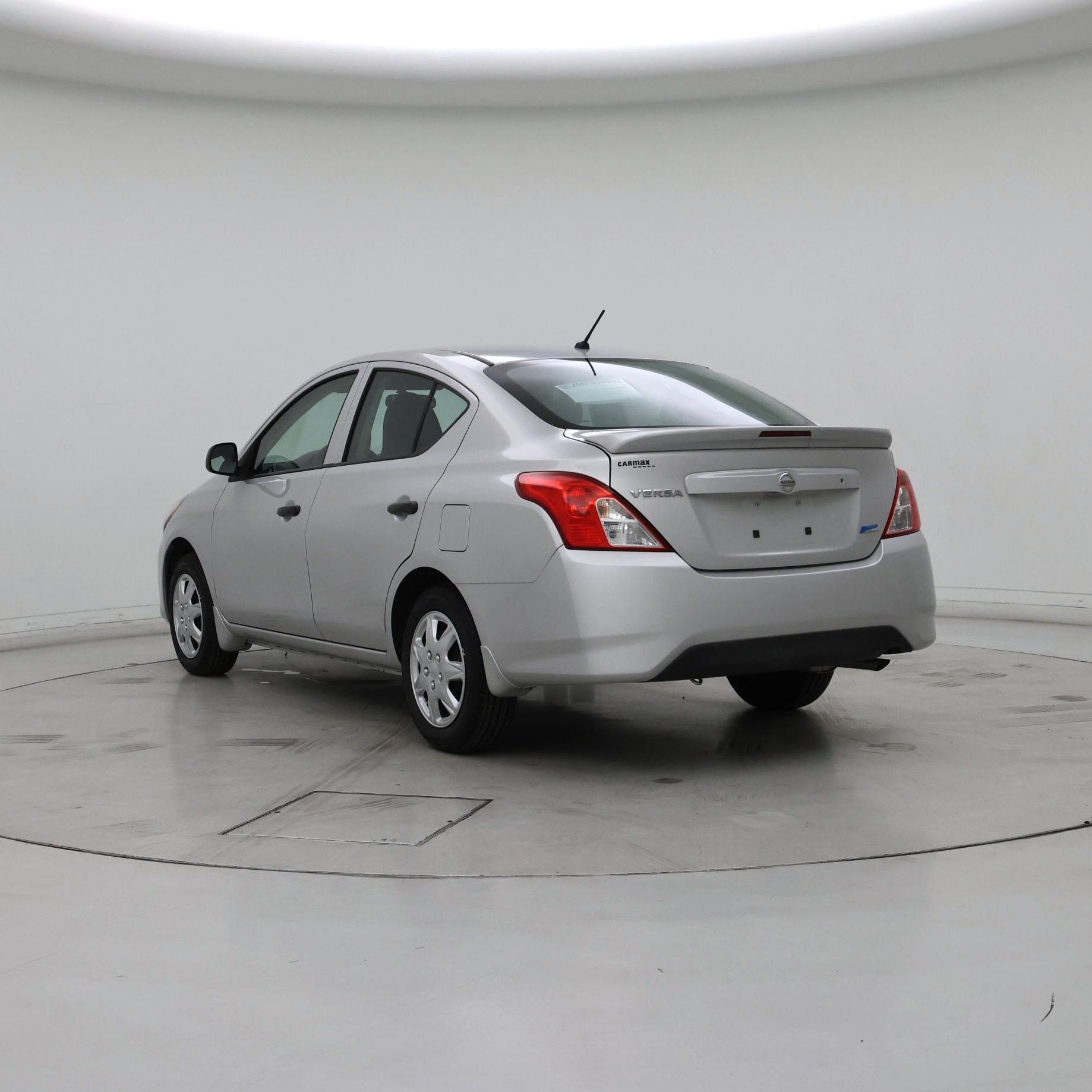 Thumbnail: 2015 Nissan Versa - 2