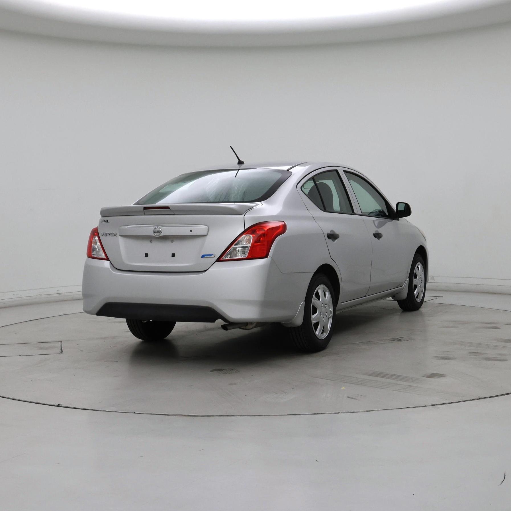 Thumbnail: 2015 Nissan Versa - 8